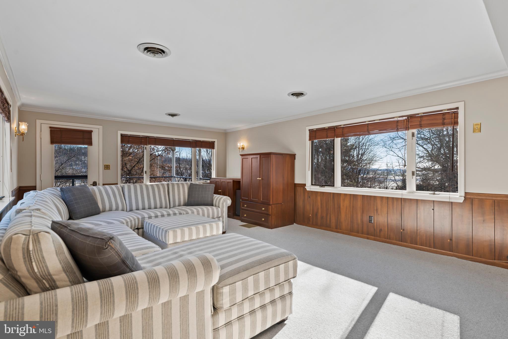 FOREST RIDGE - Residential