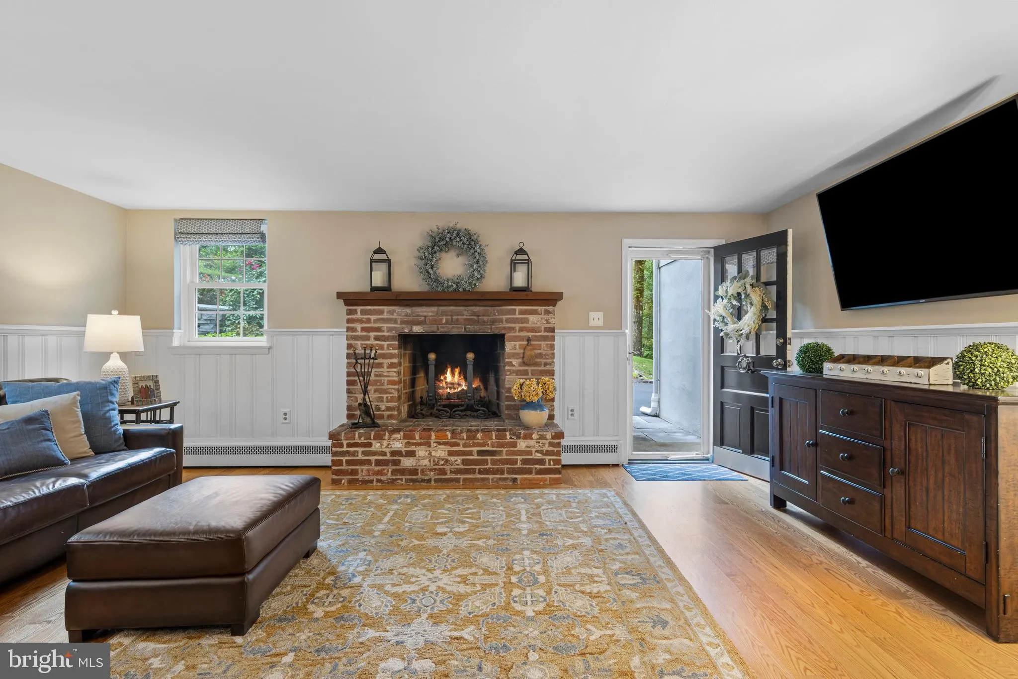 Wayne, Pennsylvania 19087, United States, 4 Bedrooms Bedrooms, ,3 BathroomsBathrooms,Residential,Contingent,143202