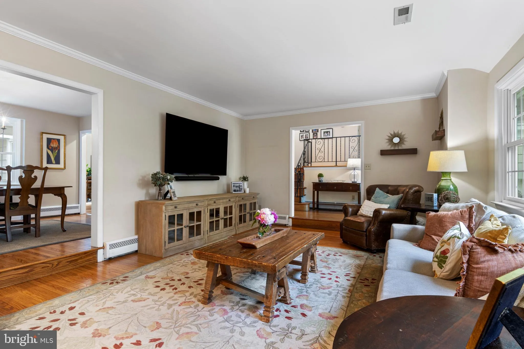 Wayne, Pennsylvania 19087, United States, 4 Bedrooms Bedrooms, ,3 BathroomsBathrooms,Residential,Contingent,143202