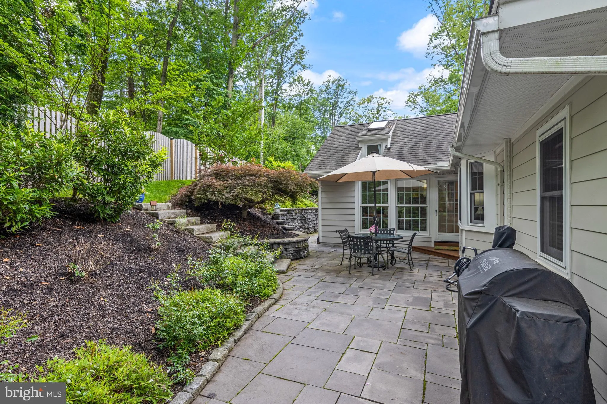 Wayne, Pennsylvania 19087, United States, 4 Bedrooms Bedrooms, ,3 BathroomsBathrooms,Residential,Contingent,143202