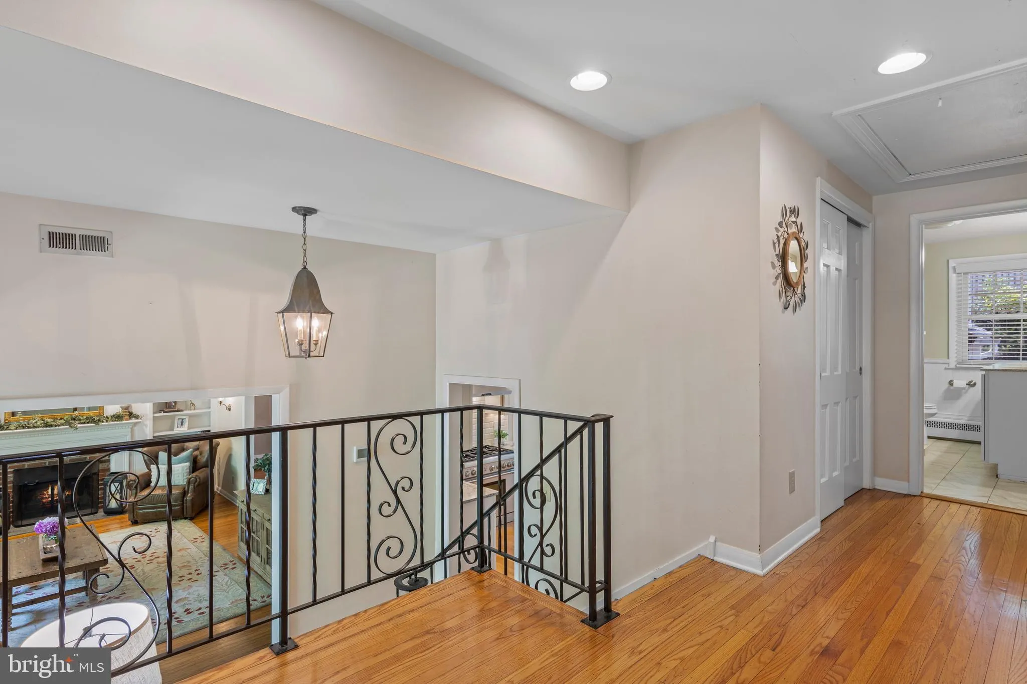 Wayne, Pennsylvania 19087, United States, 4 Bedrooms Bedrooms, ,3 BathroomsBathrooms,Residential,Contingent,143202