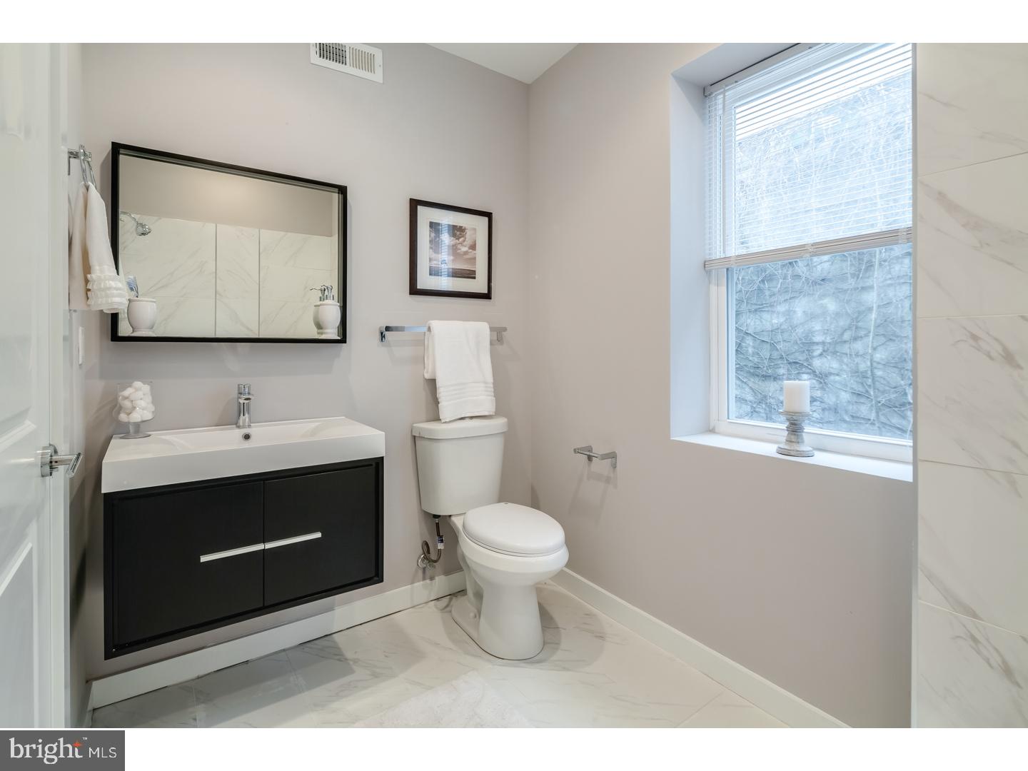 POINT BREEZE - Residential