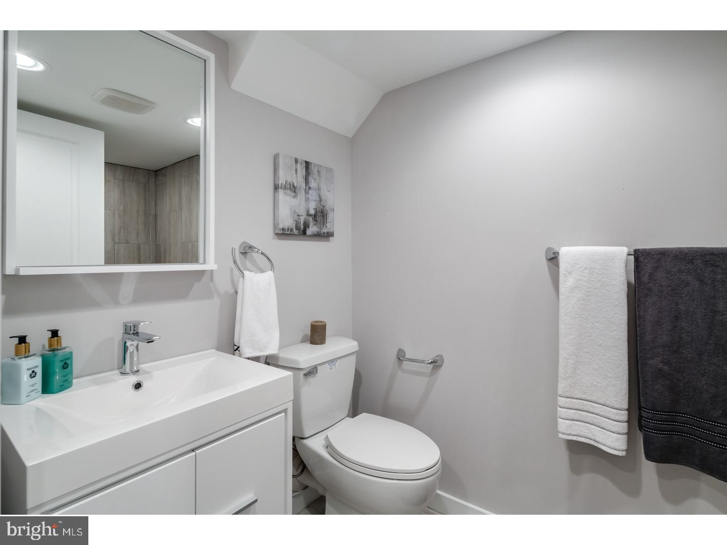 POINT BREEZE - Residential