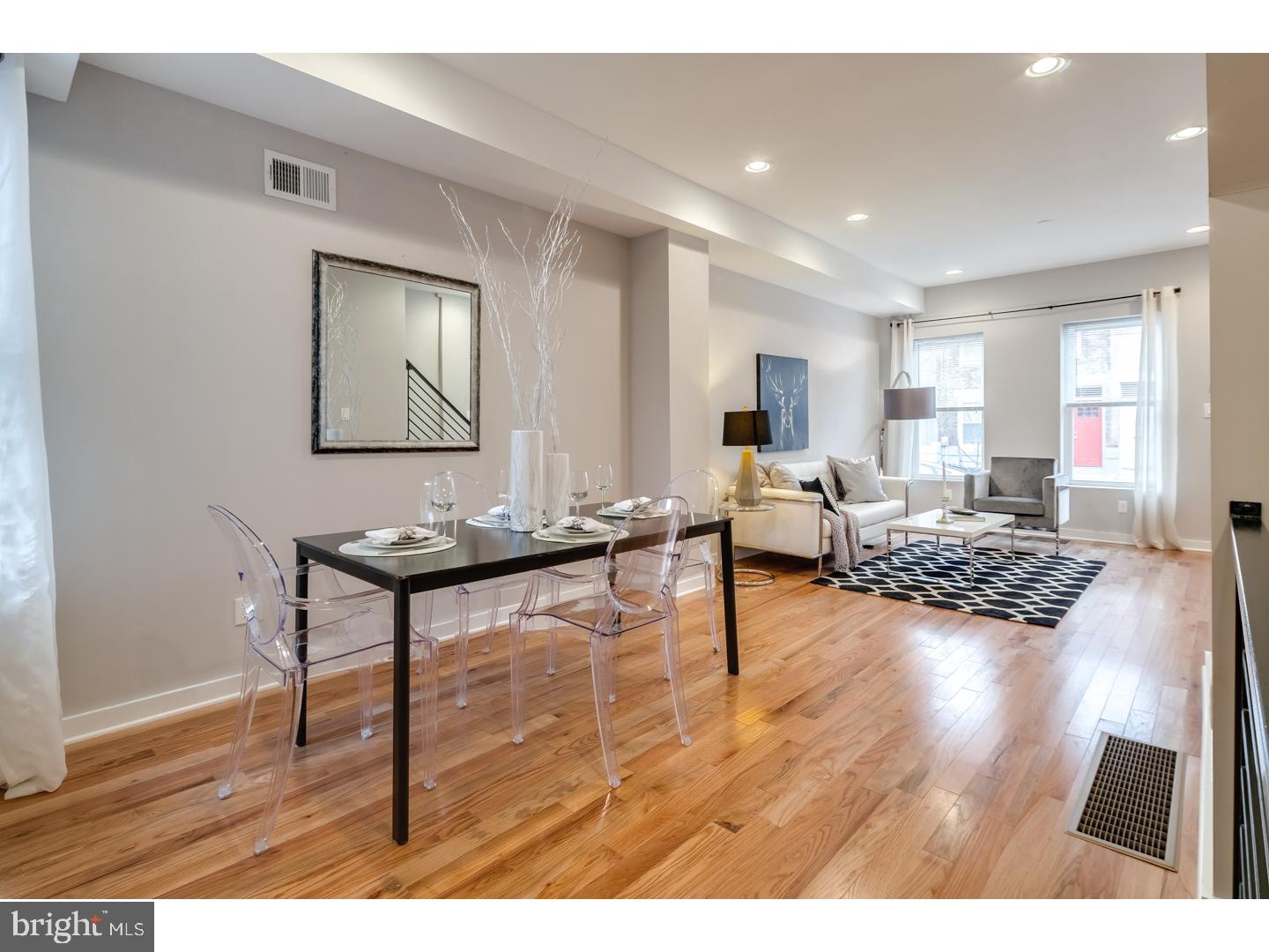 POINT BREEZE - Residential