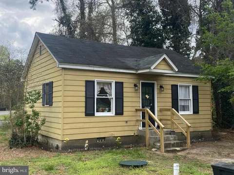 10092 Fay Avenue, Seaford, DE MLS: DESU2085520