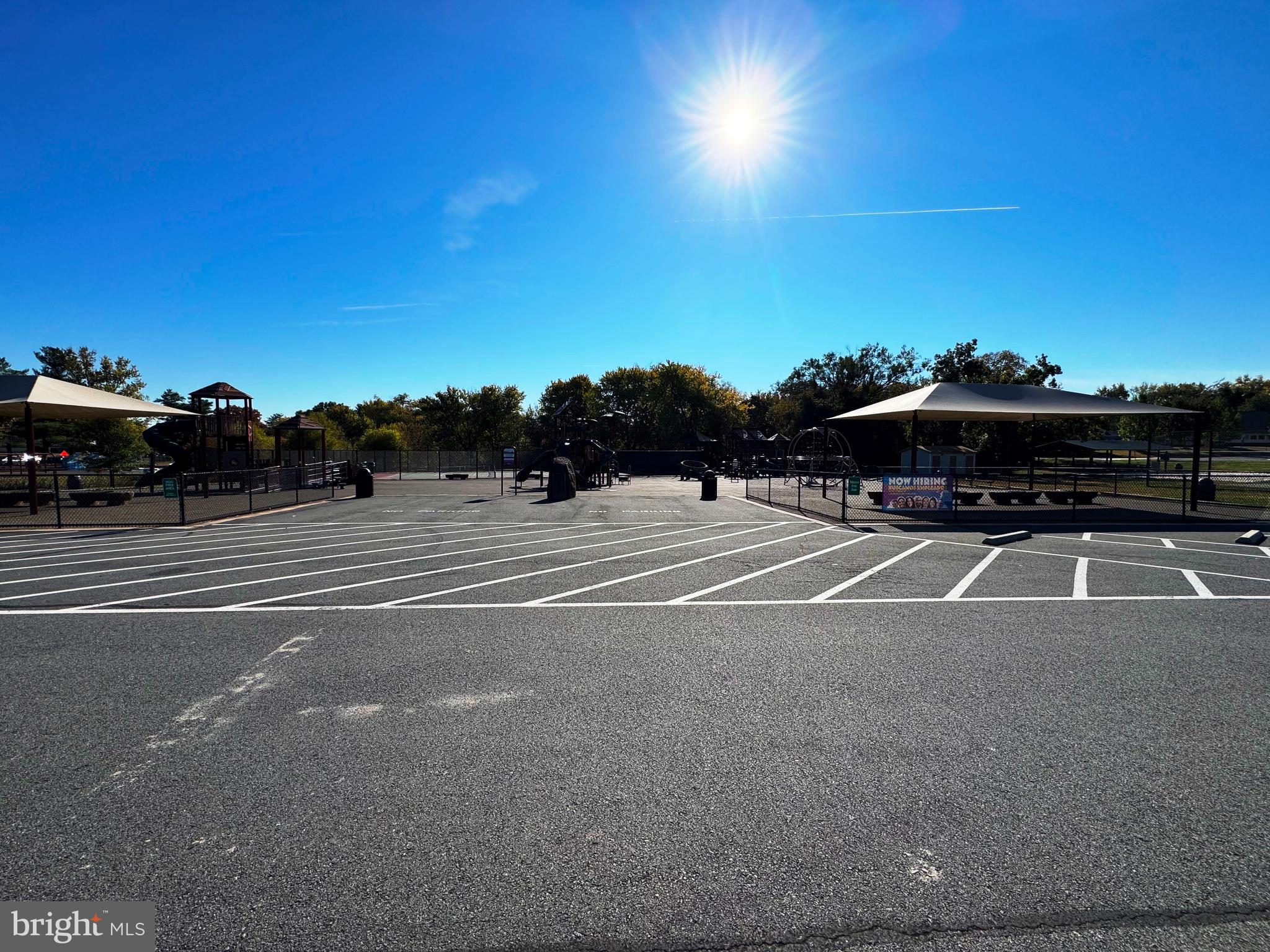 SPRING GROVE FARM - Residential Lease