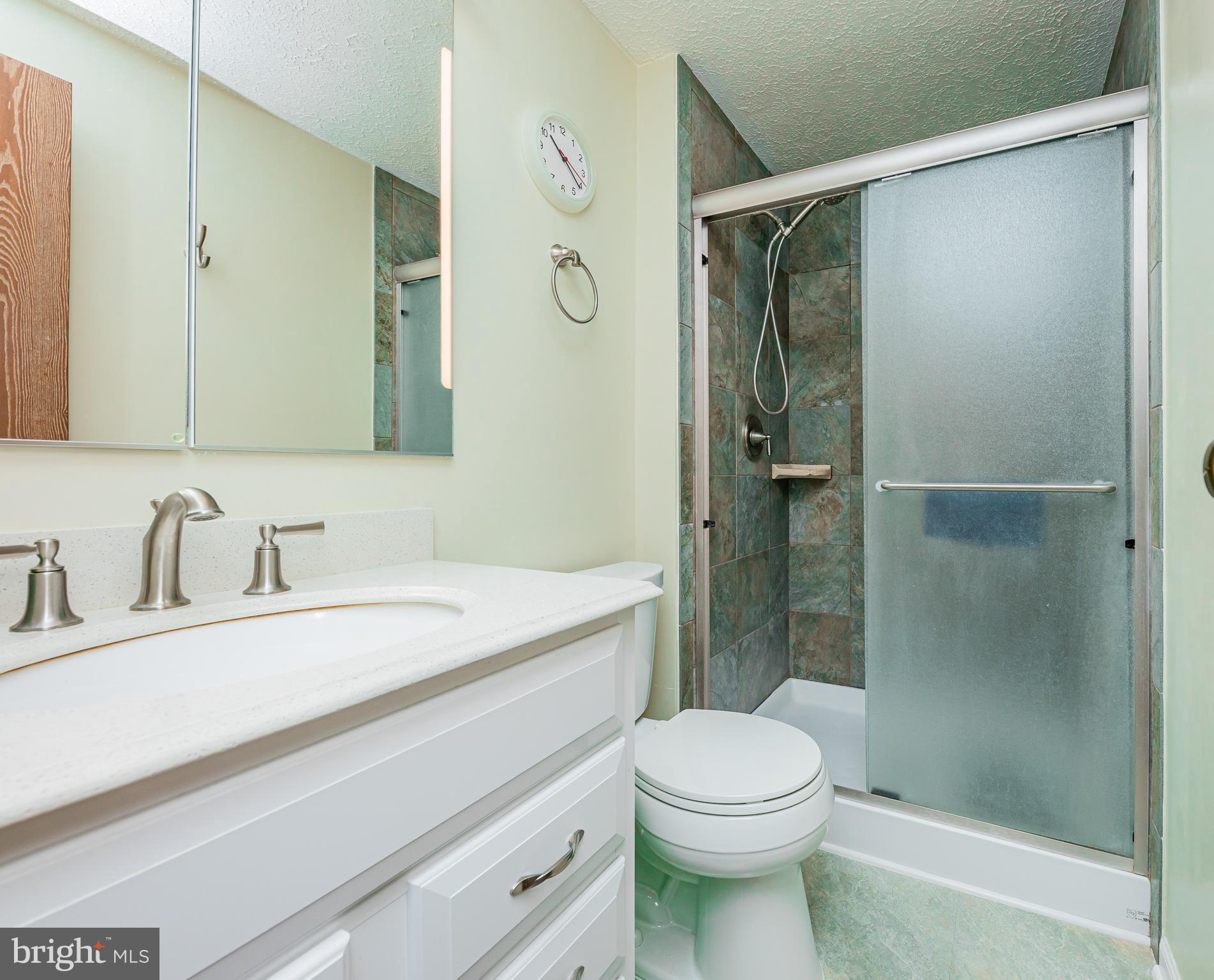 SPRING GROVE FARM - Residential Lease