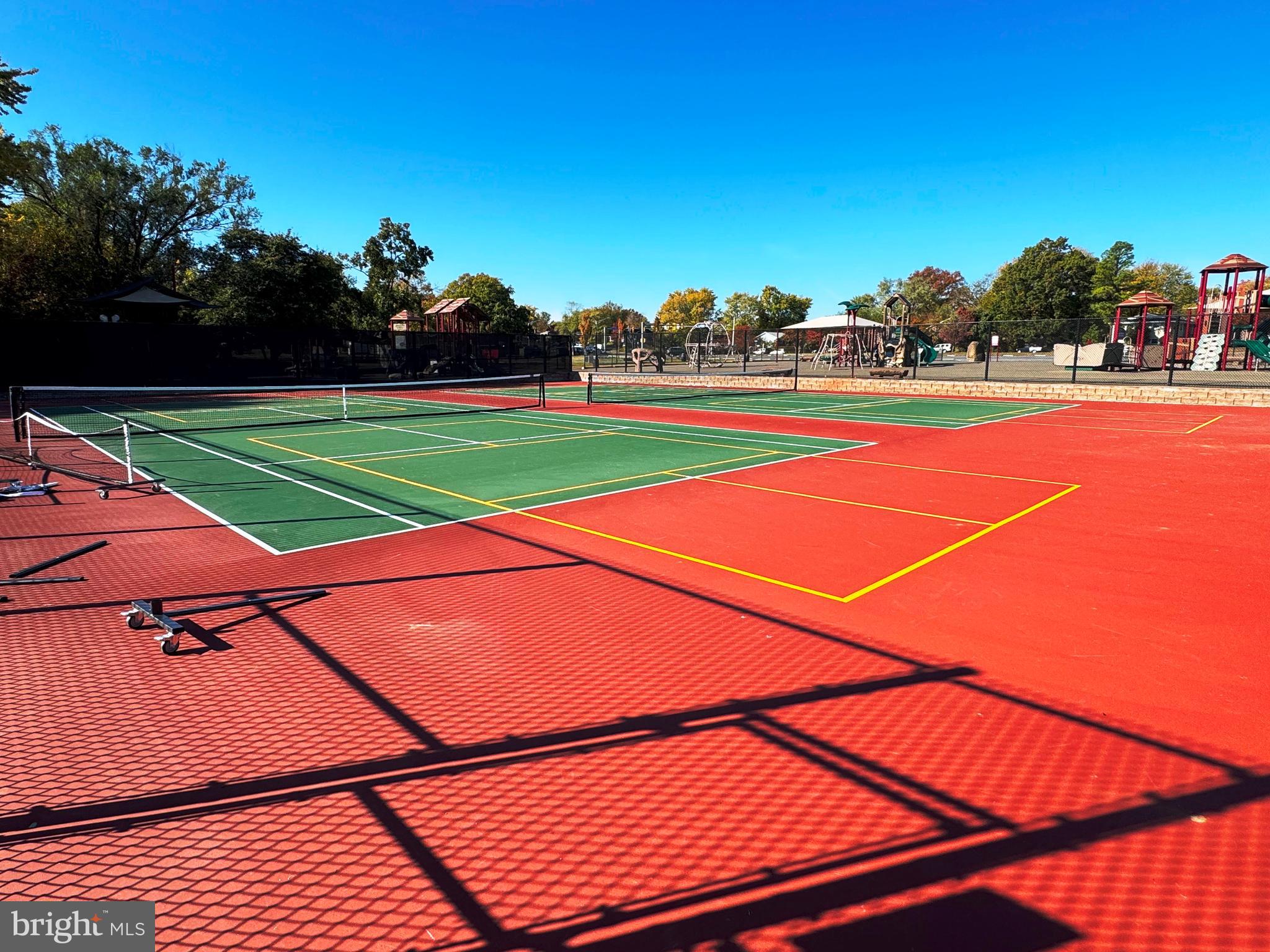 SPRING GROVE FARM - Residential Lease