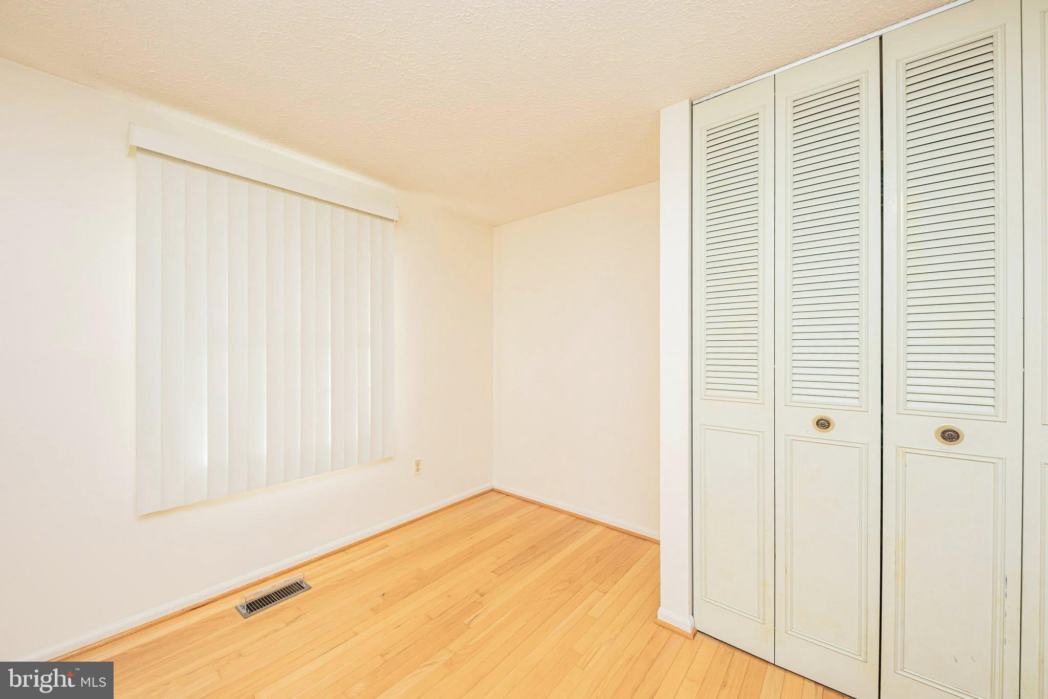 SPRING GROVE FARM - Residential Lease