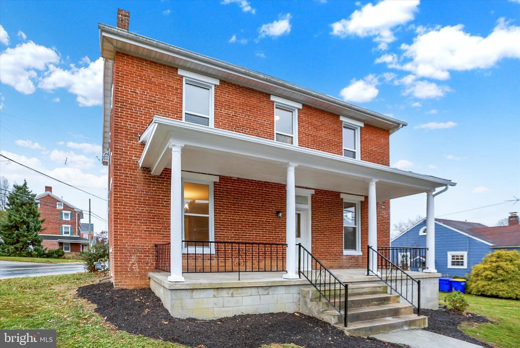 Photo of 48 E Franklin Street, NEW FREEDOM, PA 17349 (MLS # PAYK2094426)