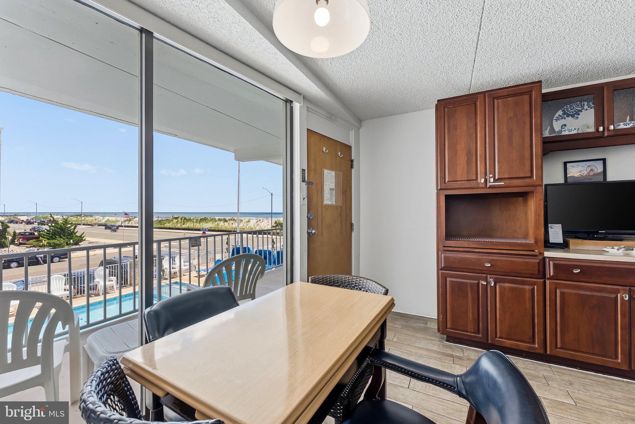 1000 JOHN F KENNEDY BOULEVARD 203