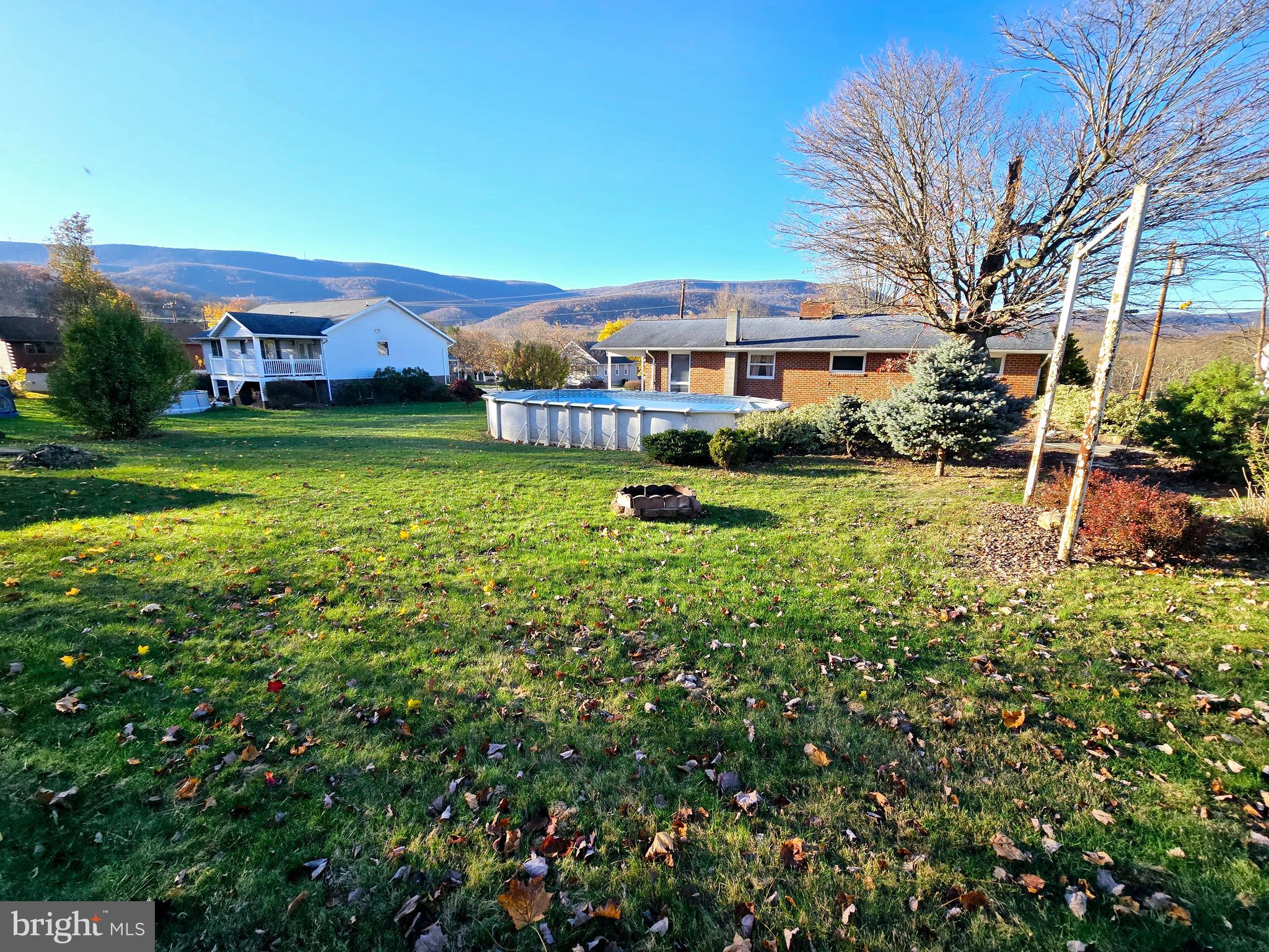 CRESAPTOWN - Residential