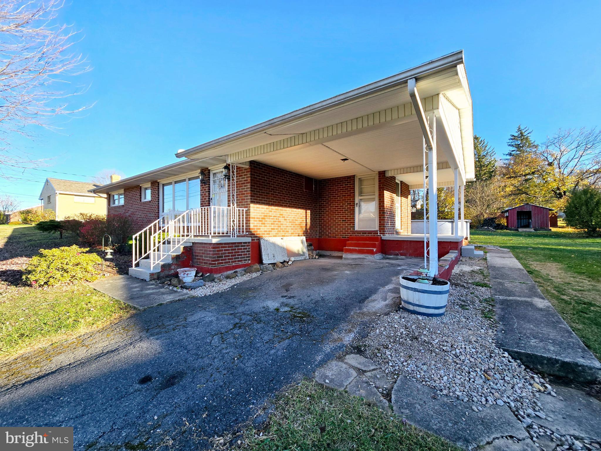 CRESAPTOWN - Residential