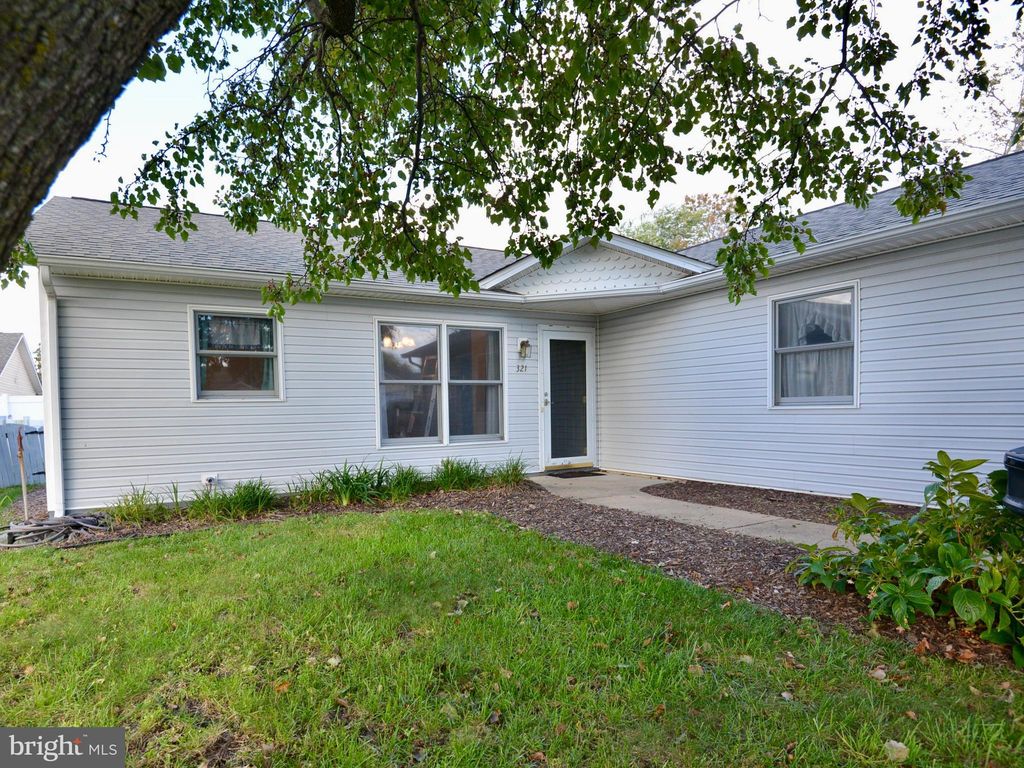 Photo of 321 Derby Way, MILLSBORO, DE 19966 (MLS # DESU2099412)