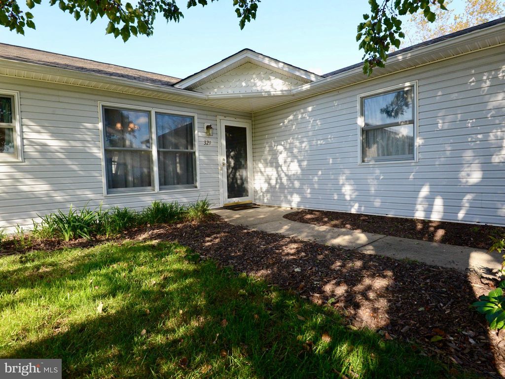 Photo of 321 Derby Way, MILLSBORO, DE 19966 (MLS # DESU2099412)