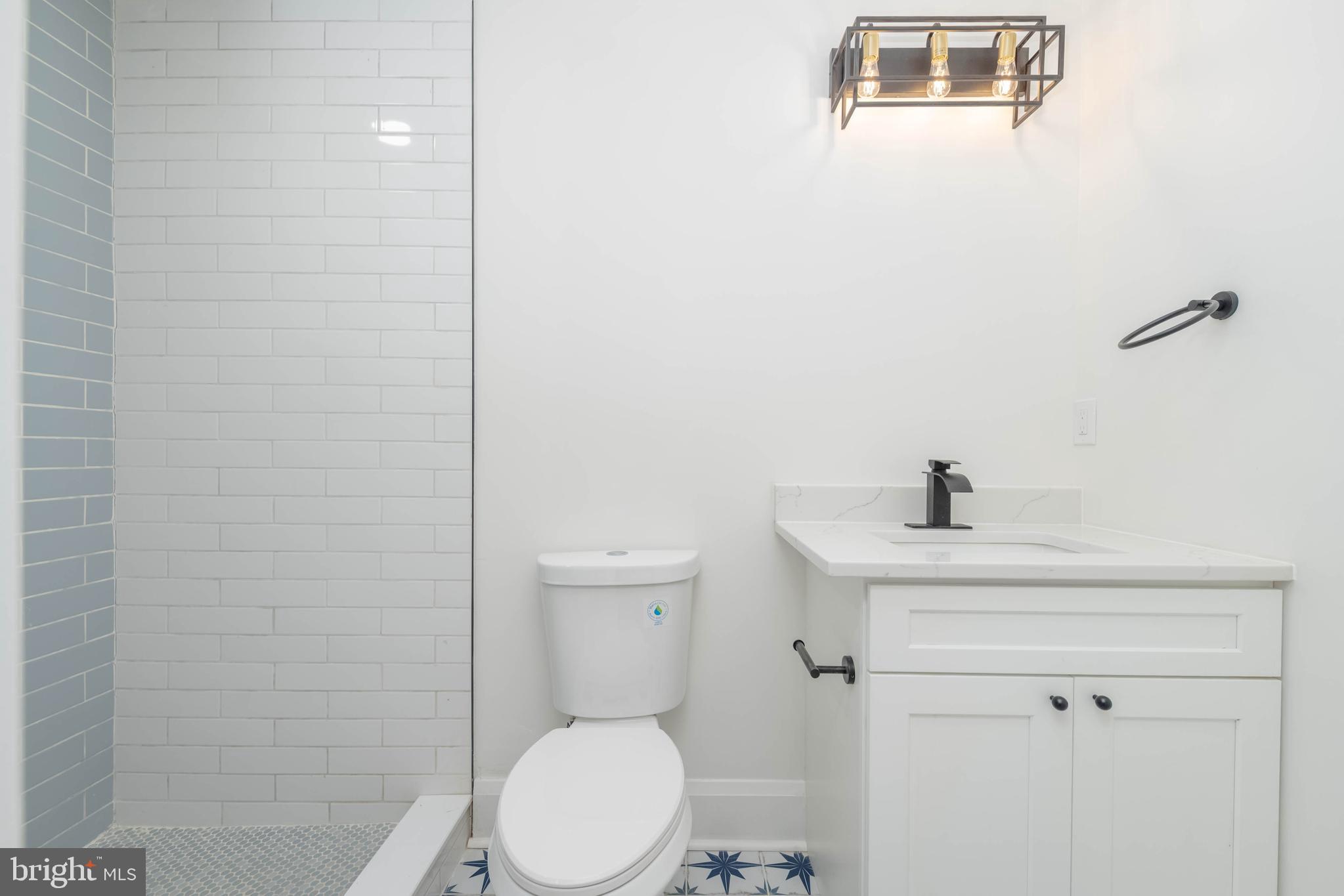 MEDFIELD - Residential