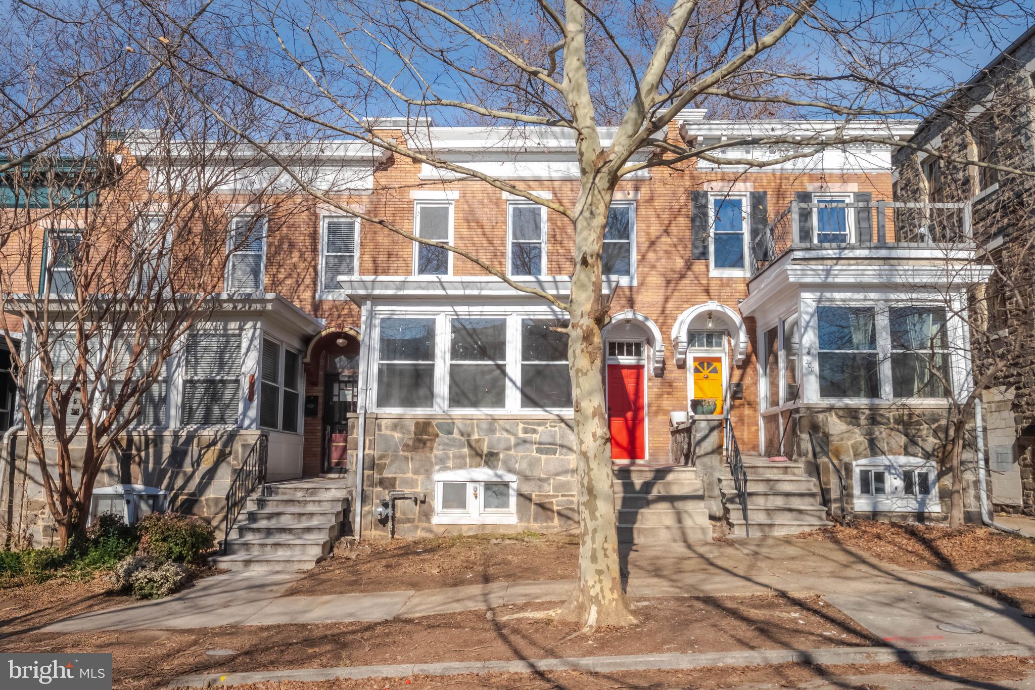 MEDFIELD - Residential