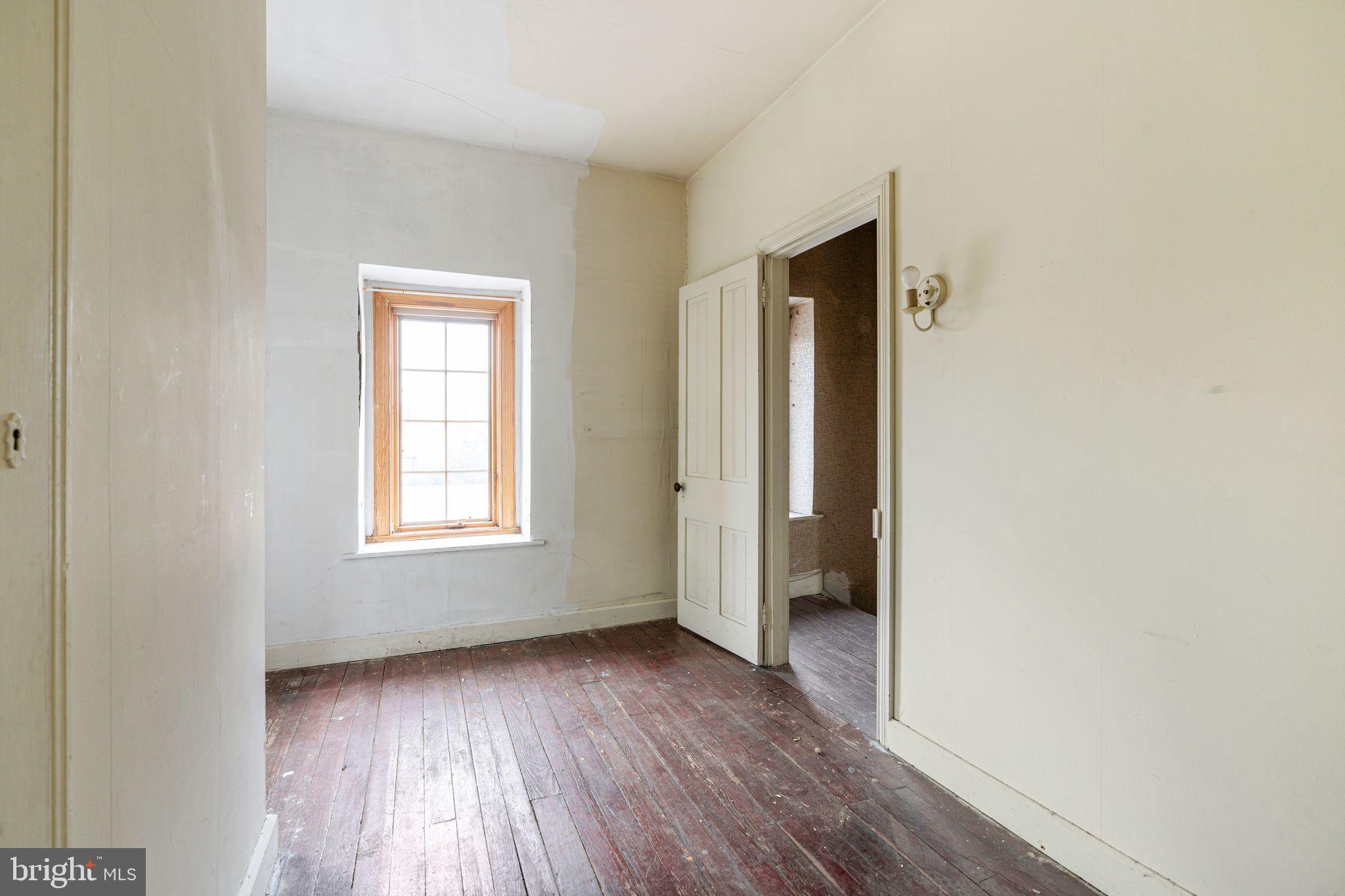 TACONY - Residential