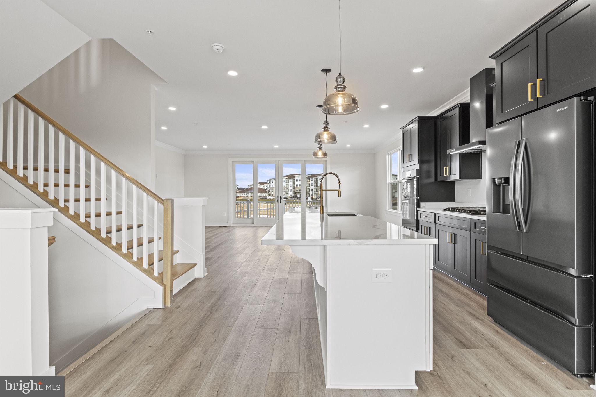 SOUTHLAKE - Residential