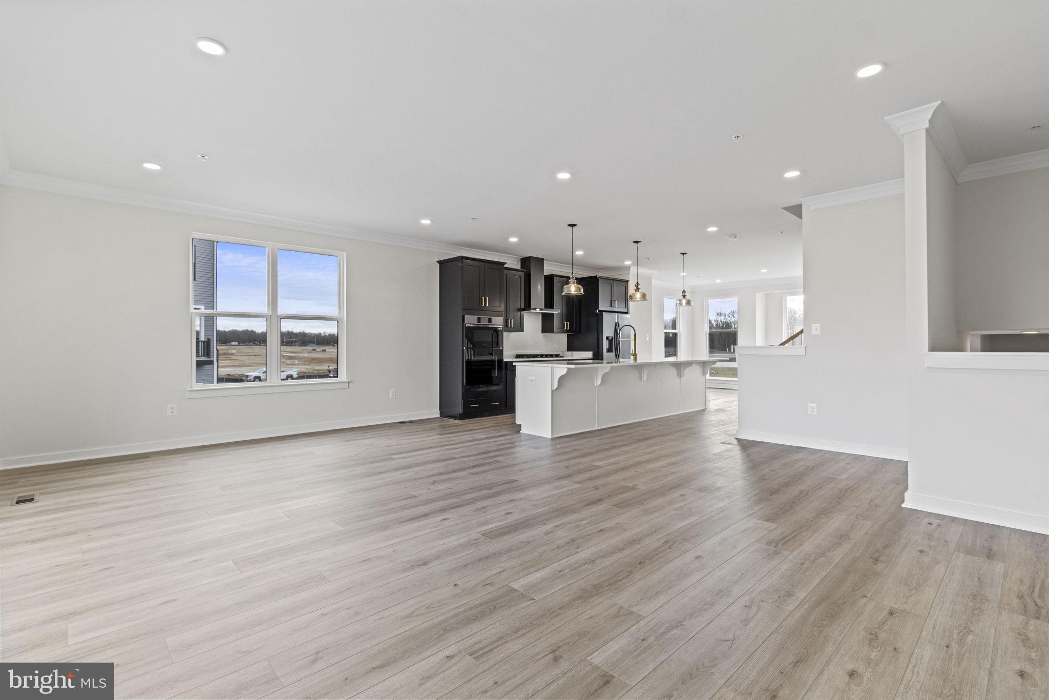 SOUTHLAKE - Residential