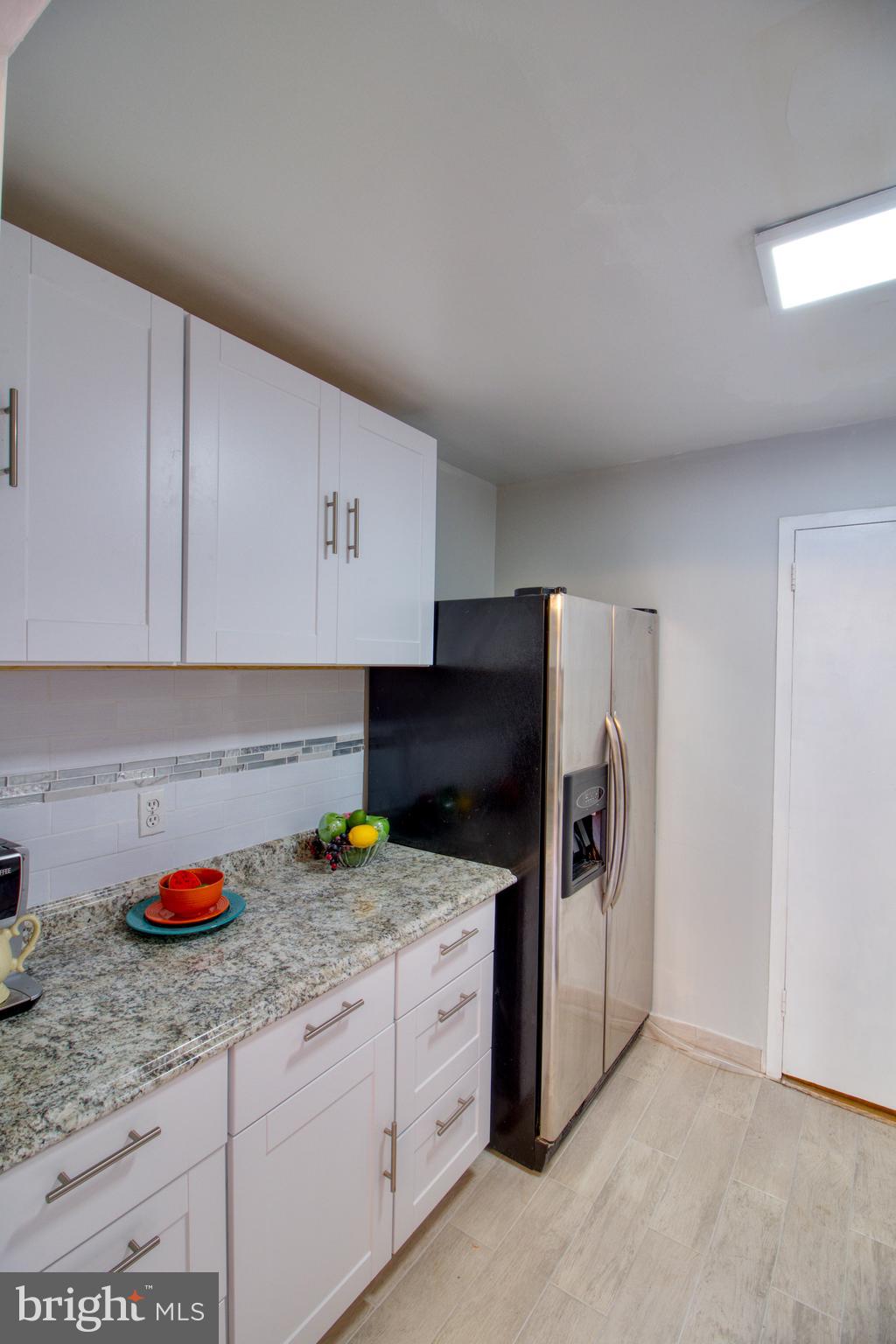 WOODLAKE TOWERS - Residential