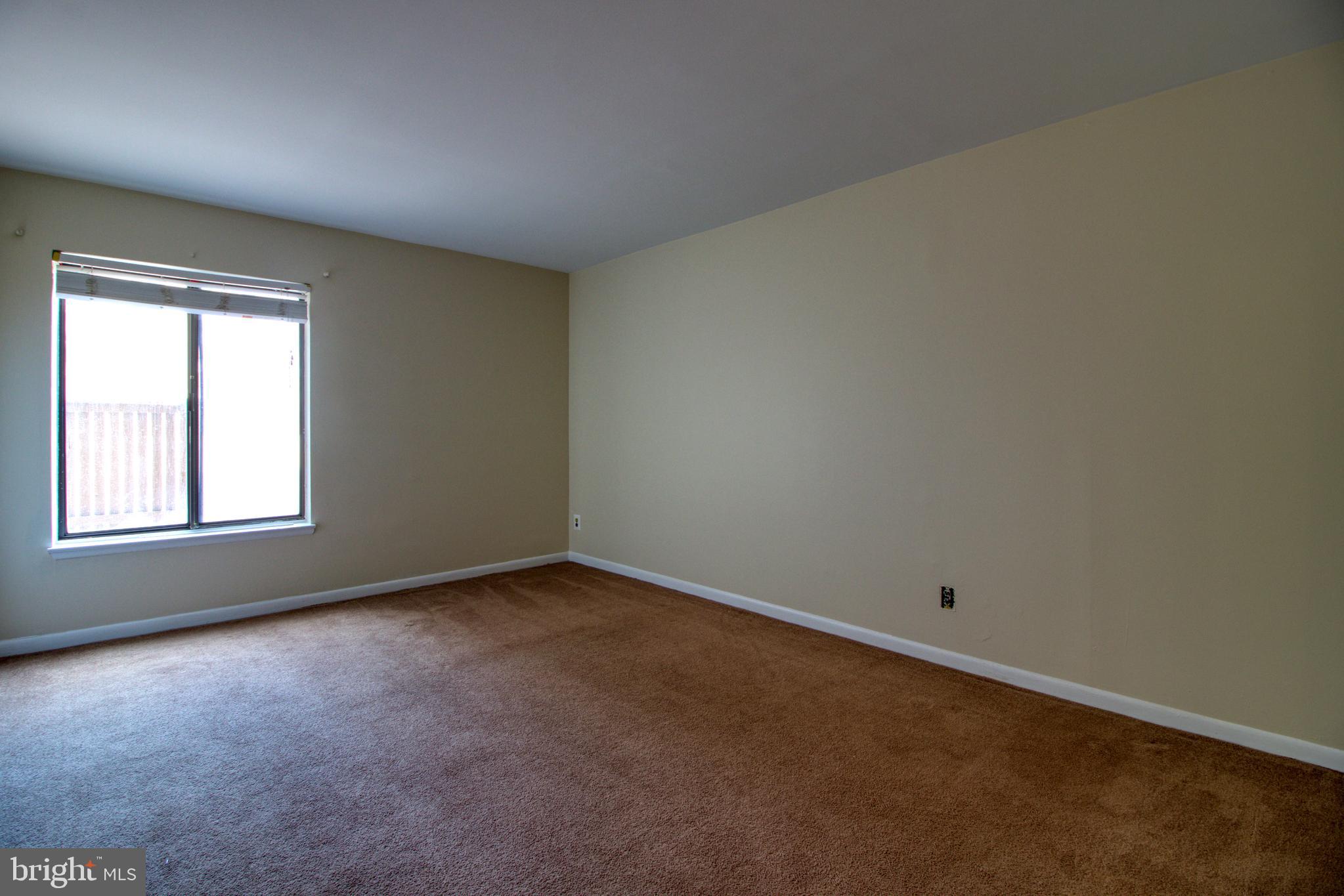 WOODLAKE TOWERS - Residential