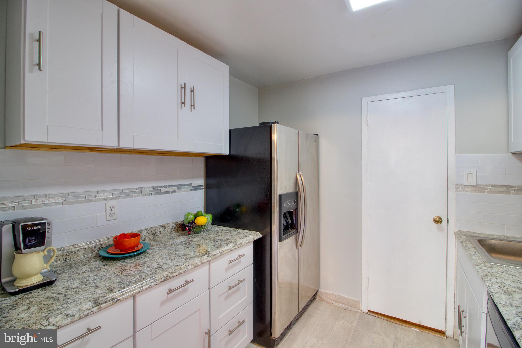 WOODLAKE TOWERS - Residential