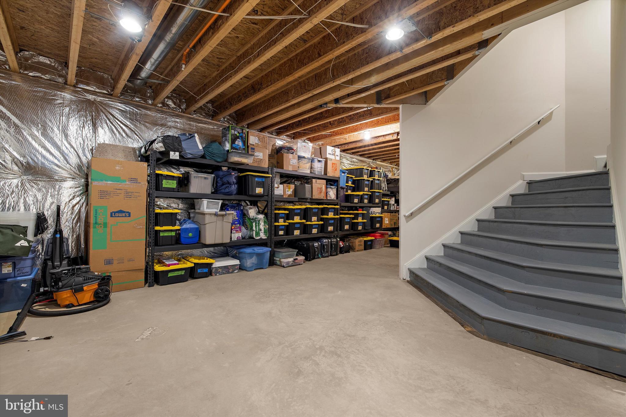 MAPLE LAWN - Residential