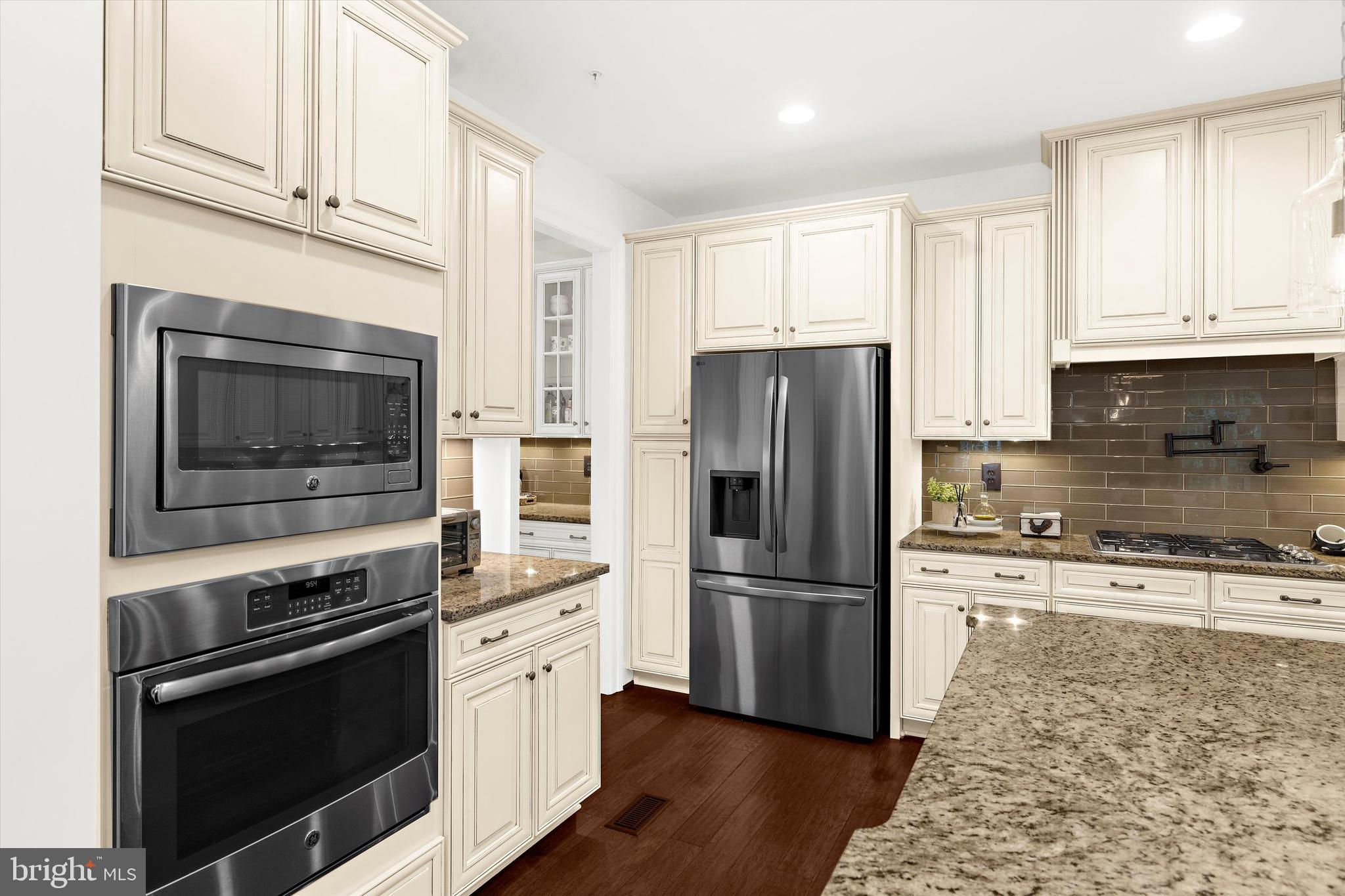 MAPLE LAWN - Residential