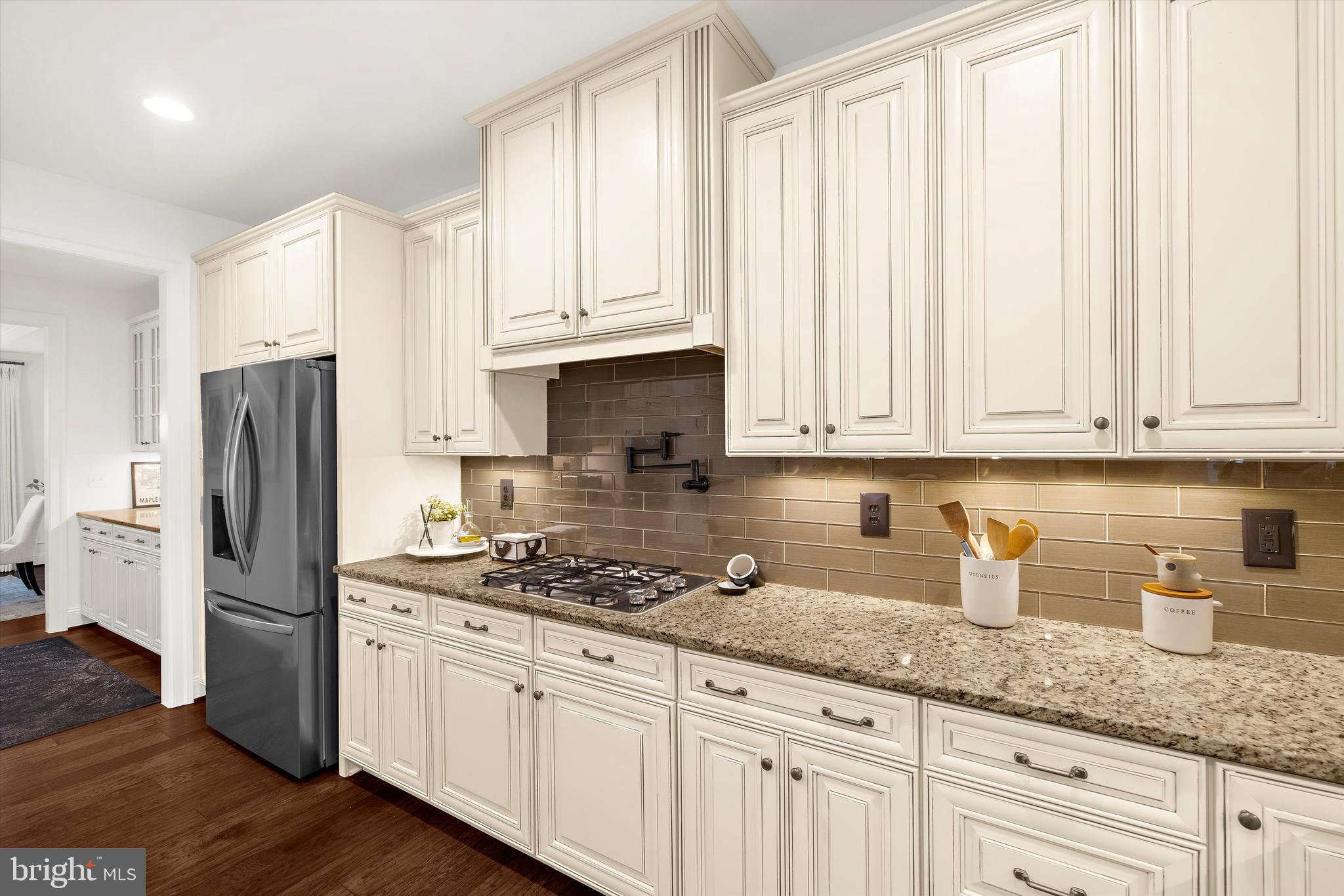 MAPLE LAWN - Residential