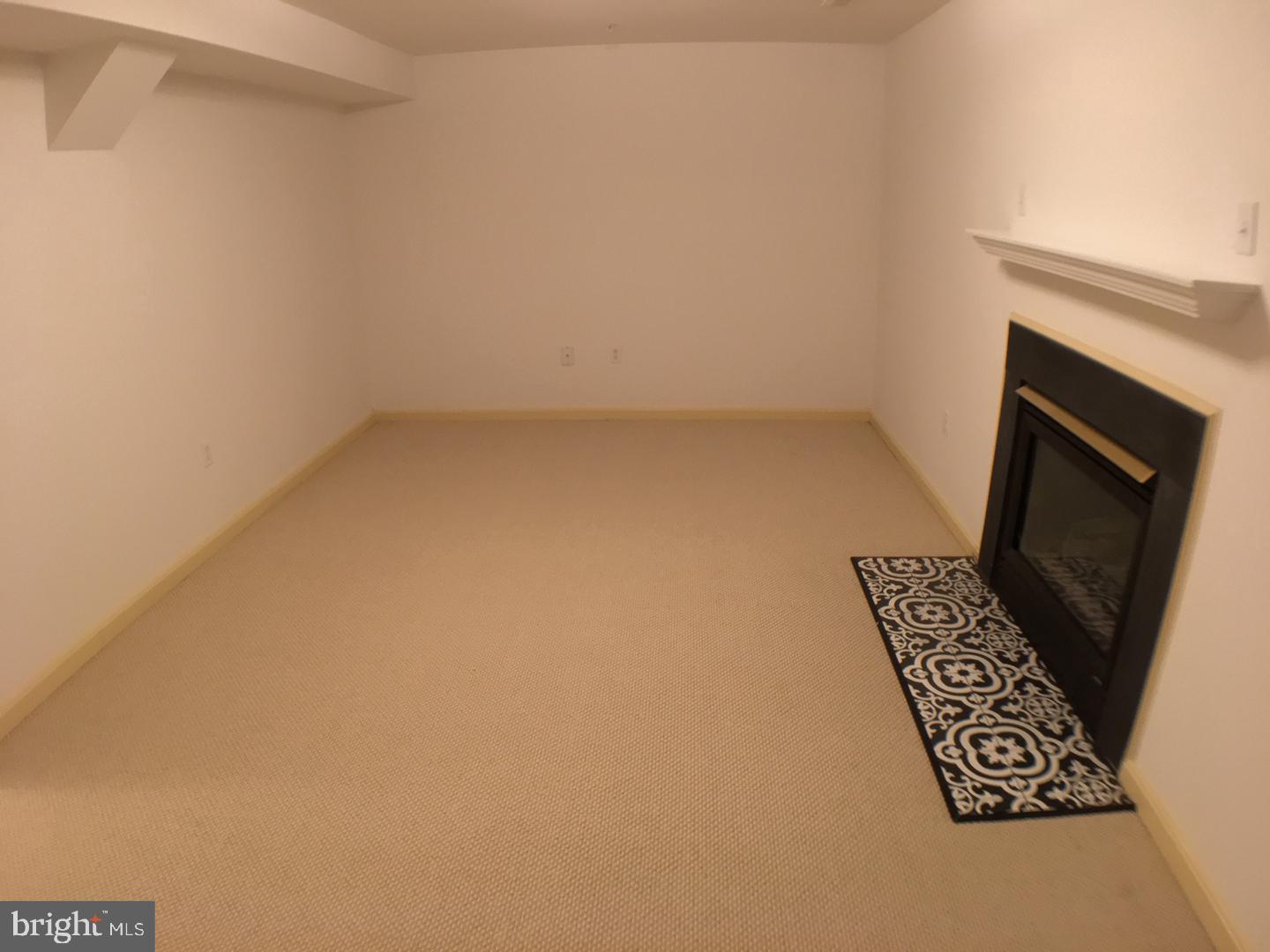 WORMANS MILL - Residential Lease