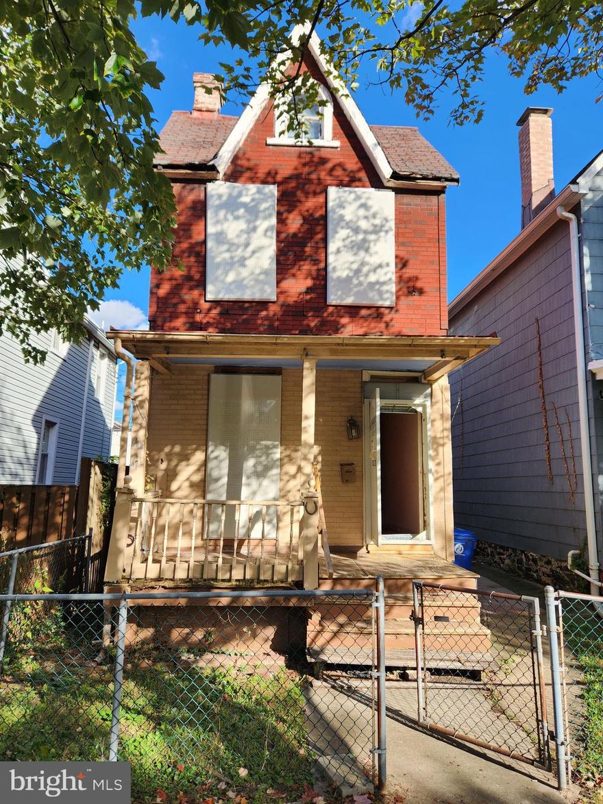 Detached 2 story home located in the Charles Village-Abell Historic District. The main level has a living room, separate dining room, kitchen and laundry room/half-bath.  Upper level has 2 bedrooms and 1 full bathroom. Attic is partially finished. Rear yard w/ potential to convert of off-street parking.