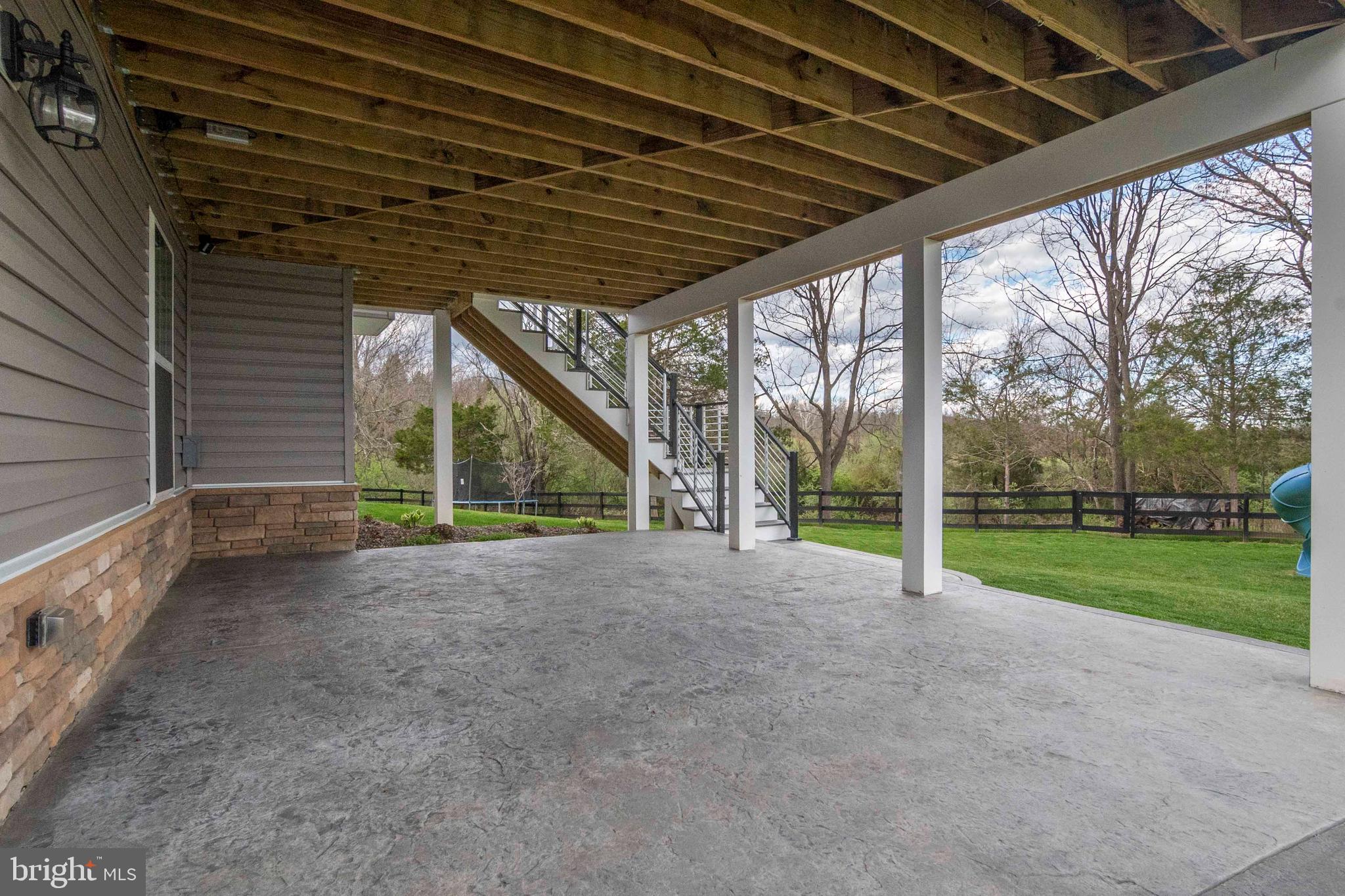 BLUE RIDGE SHADOWS - Residential