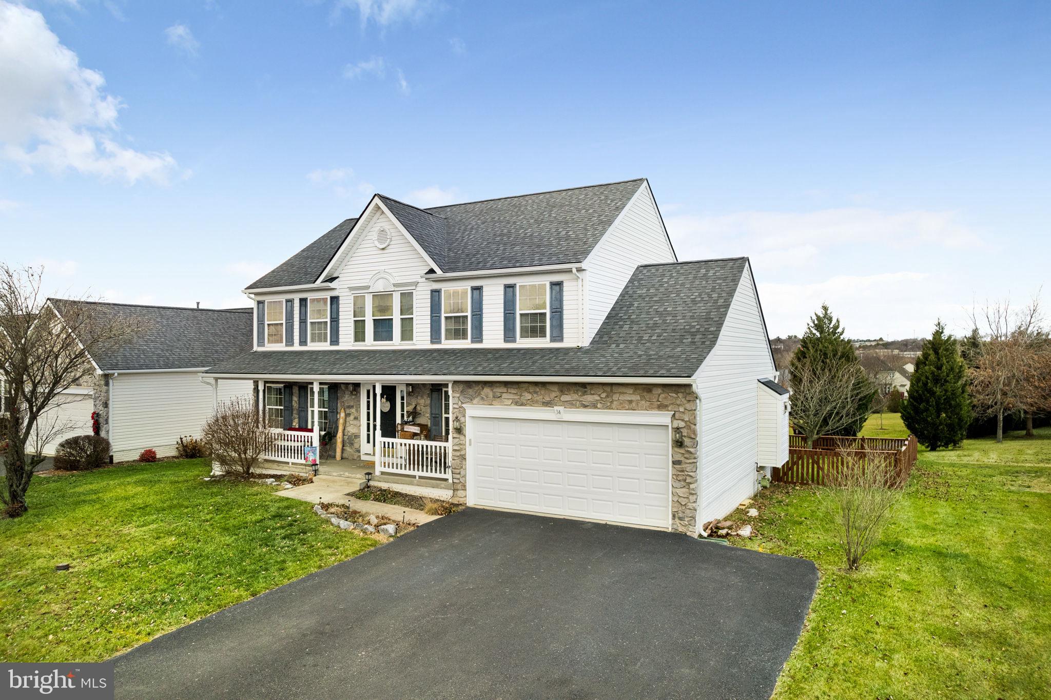 STONEBRIDGE - Residential