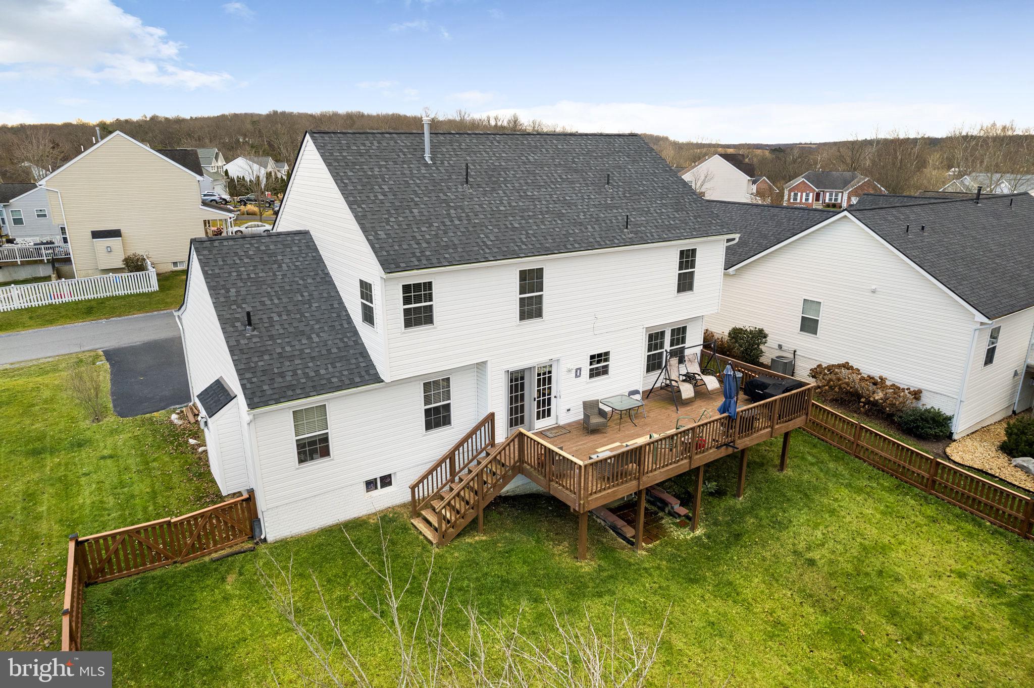 STONEBRIDGE - Residential