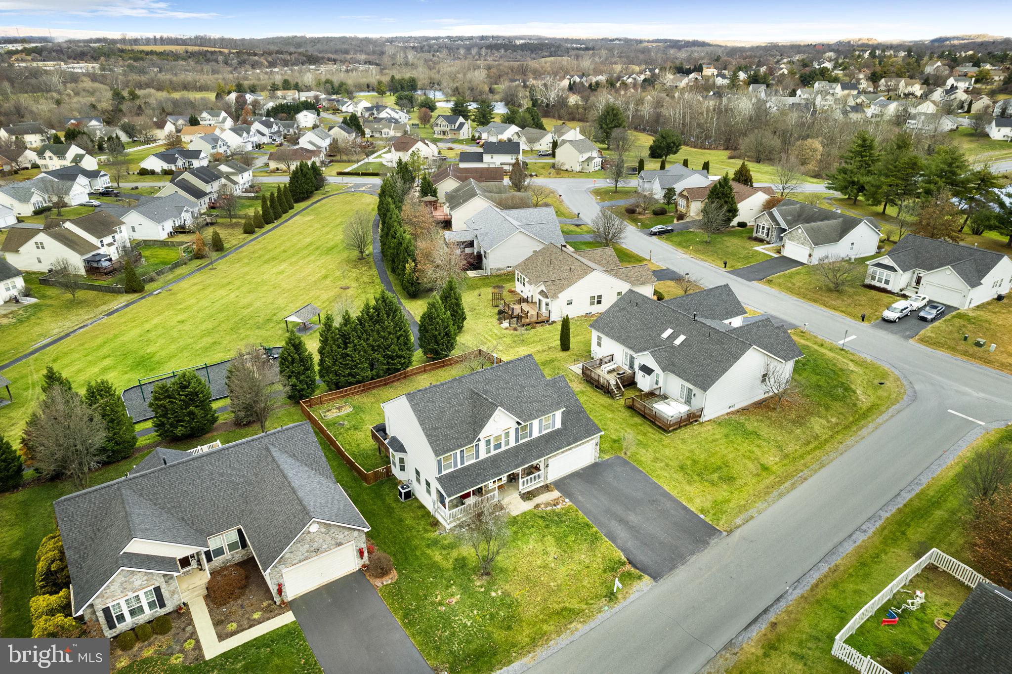 STONEBRIDGE - Residential