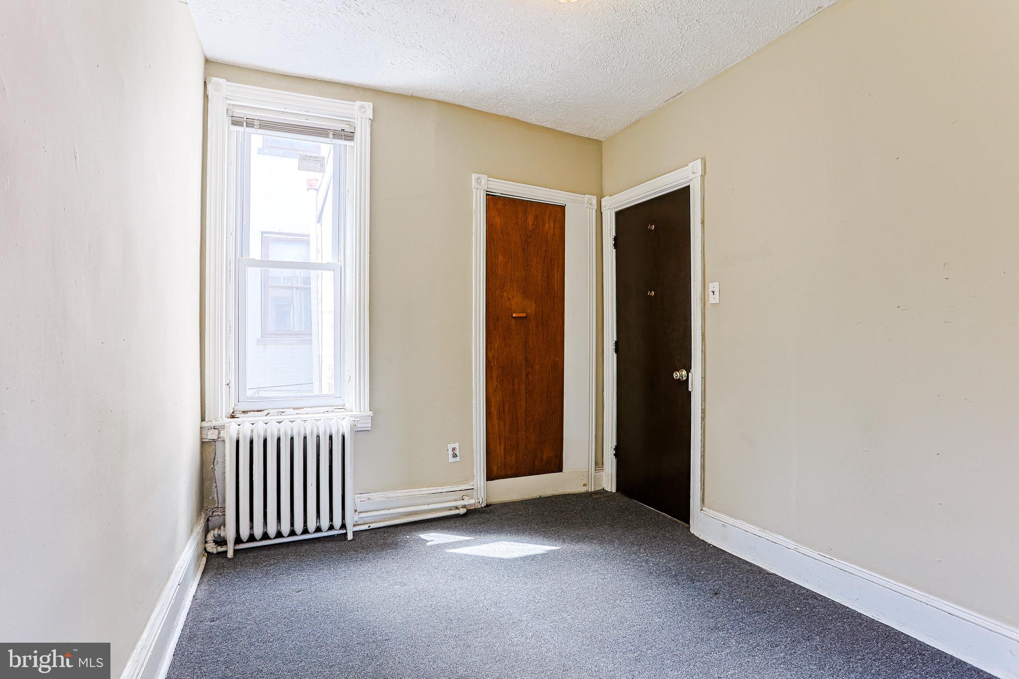 OLDE KENSINGTON - Residential