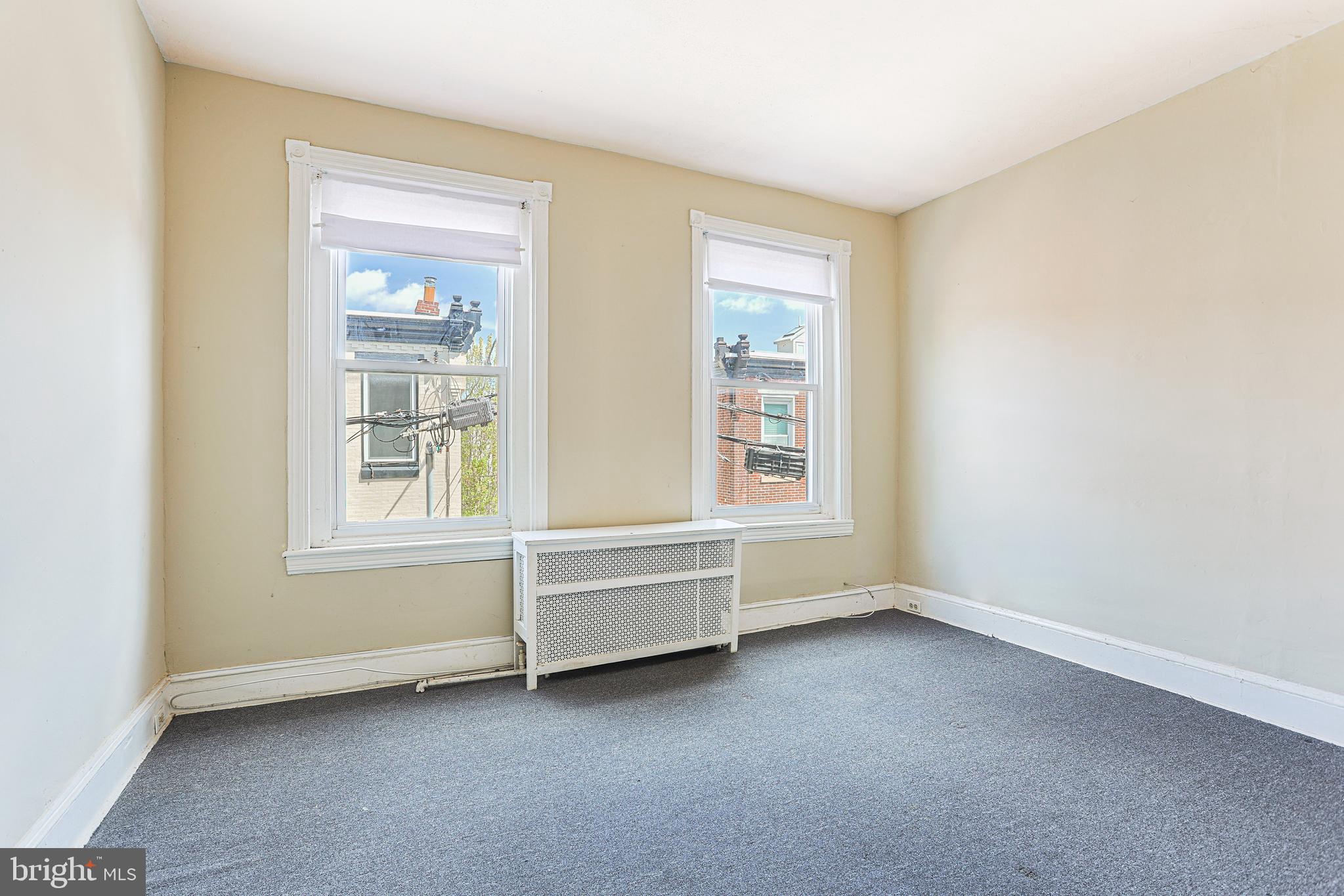 OLDE KENSINGTON - Residential