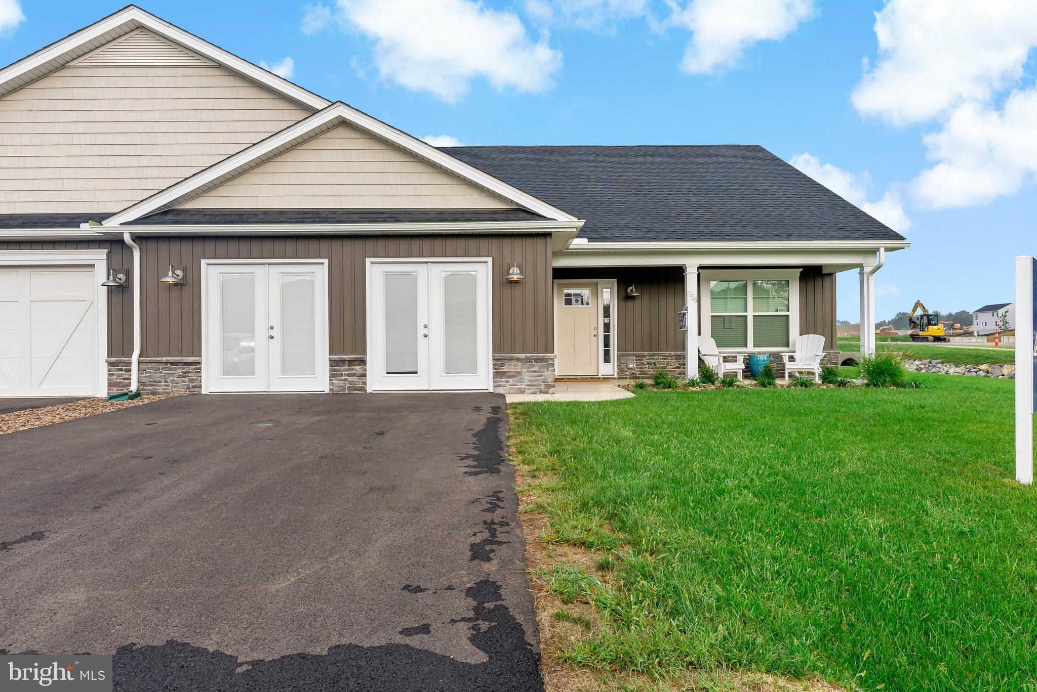 356 DRIPPING SPRING DRIVE