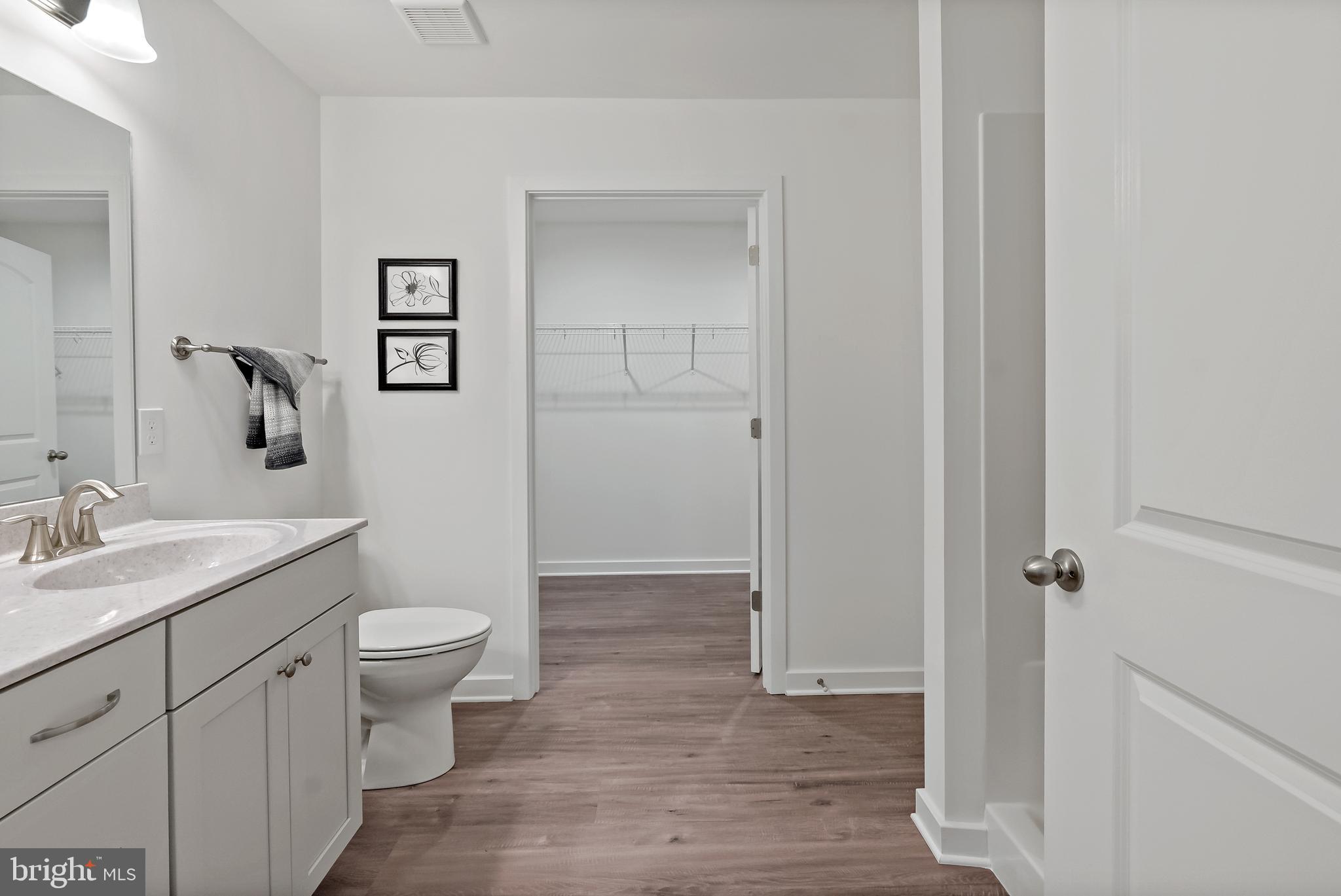 CARDINAL POINTE - Residential