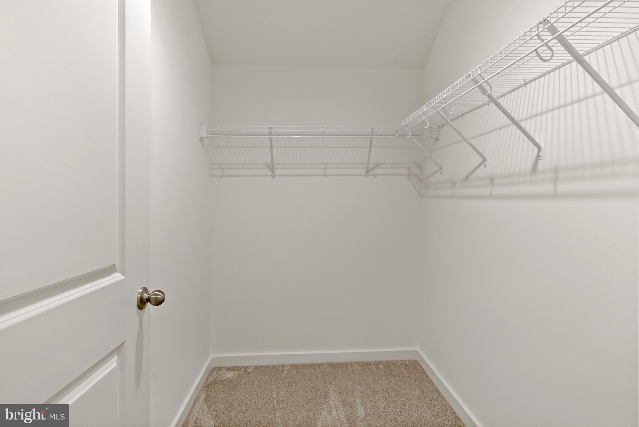 CARDINAL POINTE - Residential