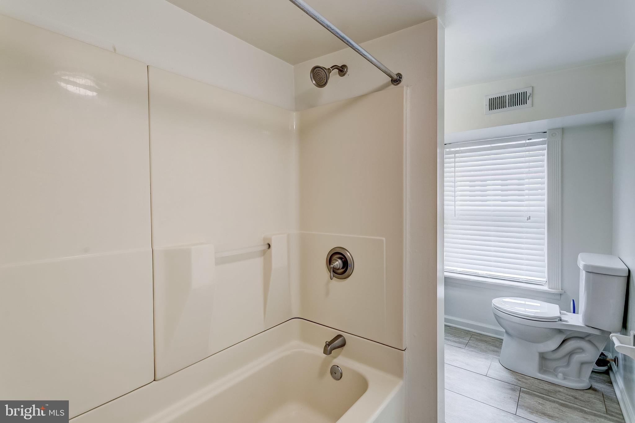 FEDERAL HILL HISTORIC DISTRICT - Residential Lease