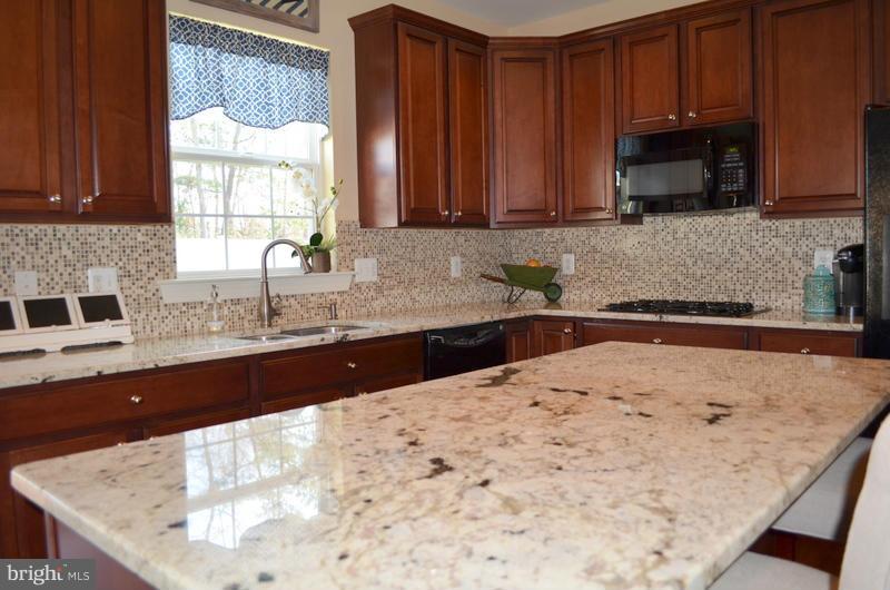 BROAD CREEK - Residential