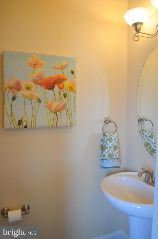 BROAD CREEK - Residential