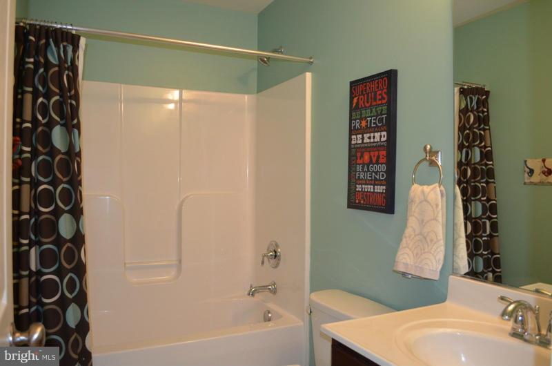 BROAD CREEK - Residential