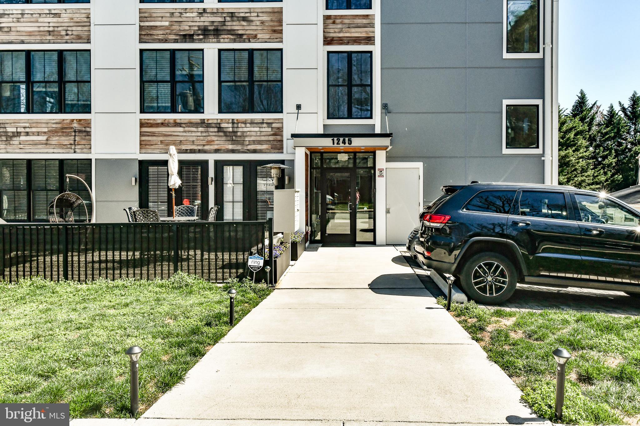 RADNOR - FORT MYER HEIGHTS - Residential Lease