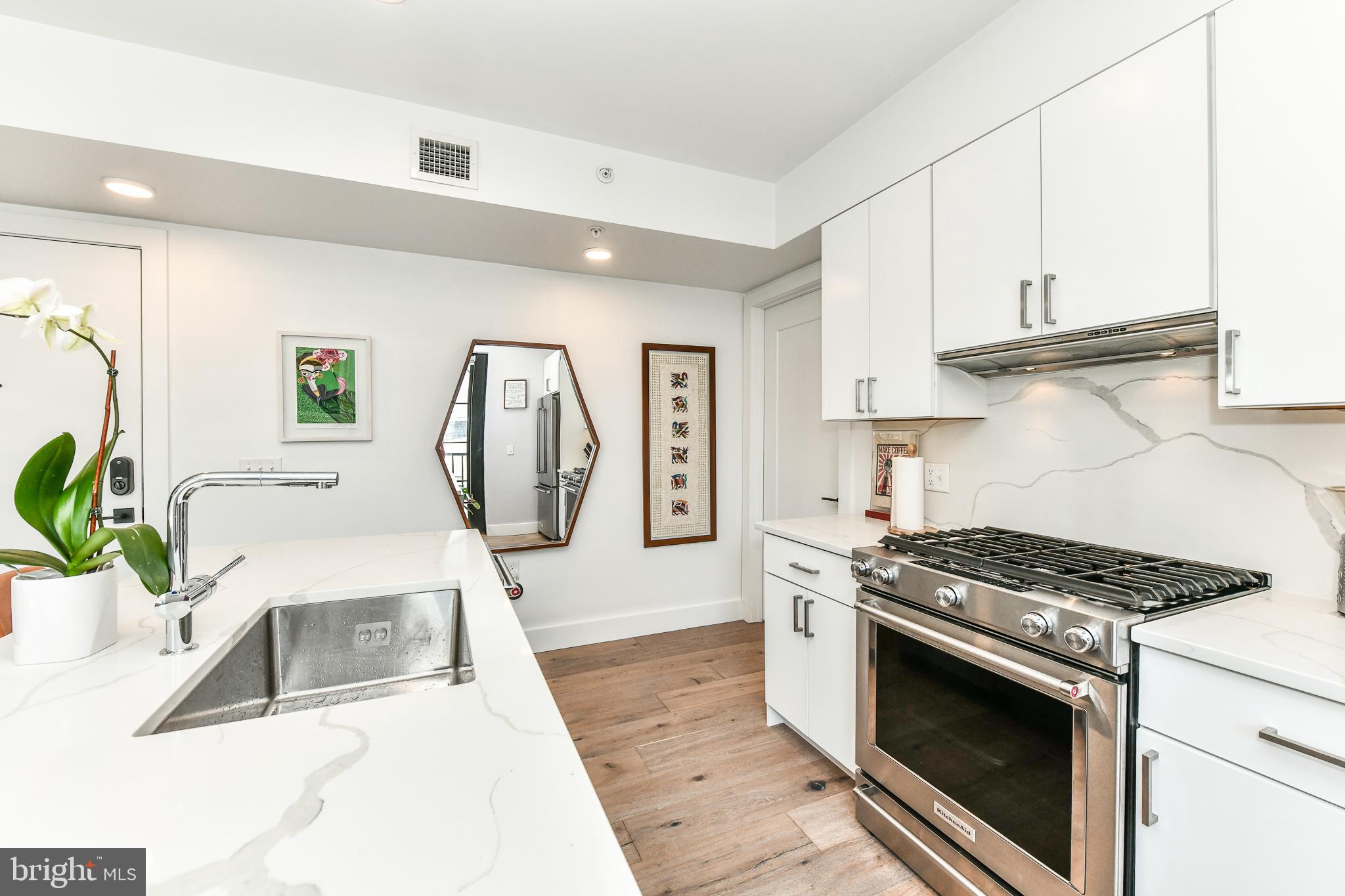 RADNOR - FORT MYER HEIGHTS - Residential Lease