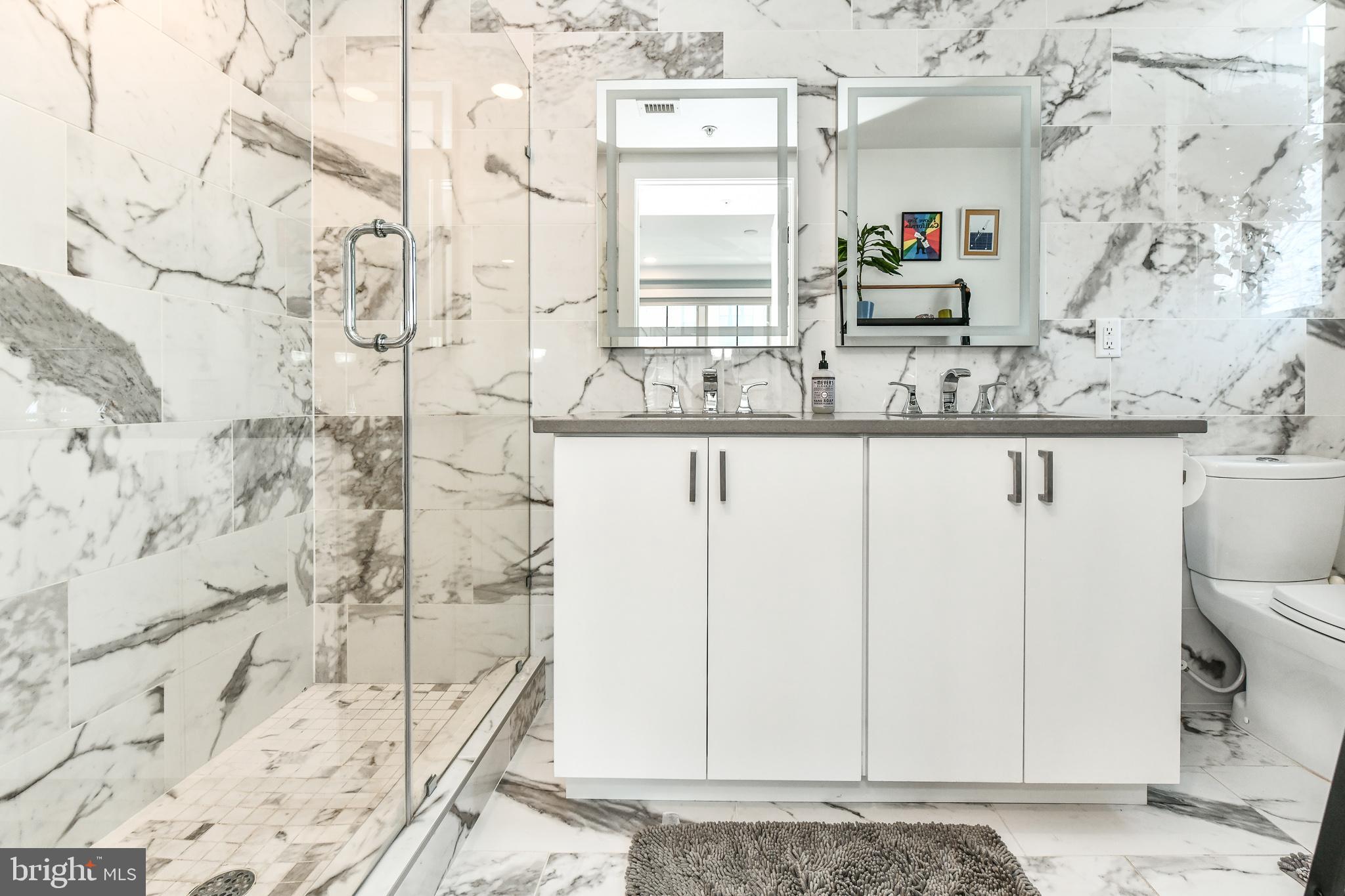 RADNOR - FORT MYER HEIGHTS - Residential Lease