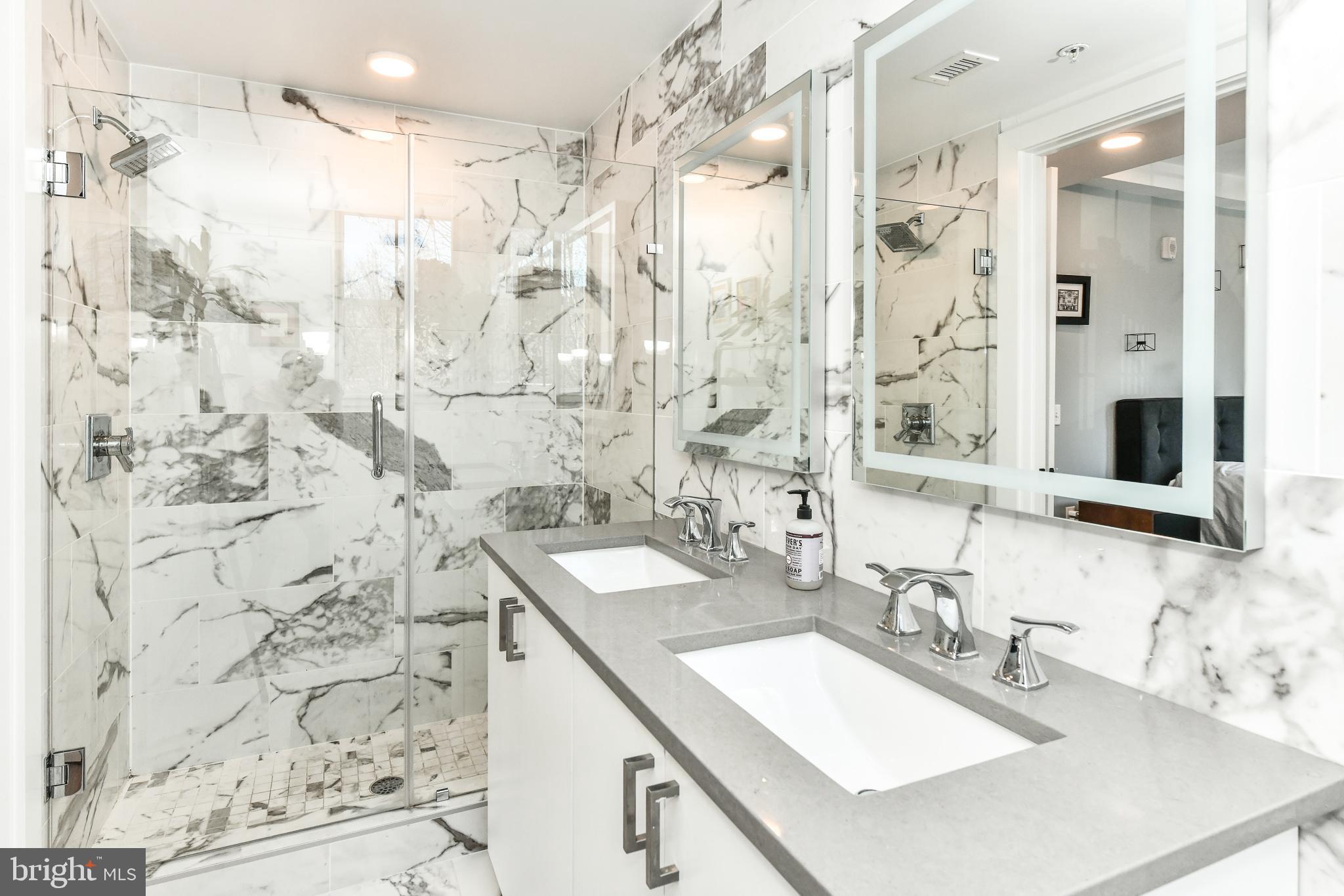 RADNOR - FORT MYER HEIGHTS - Residential Lease