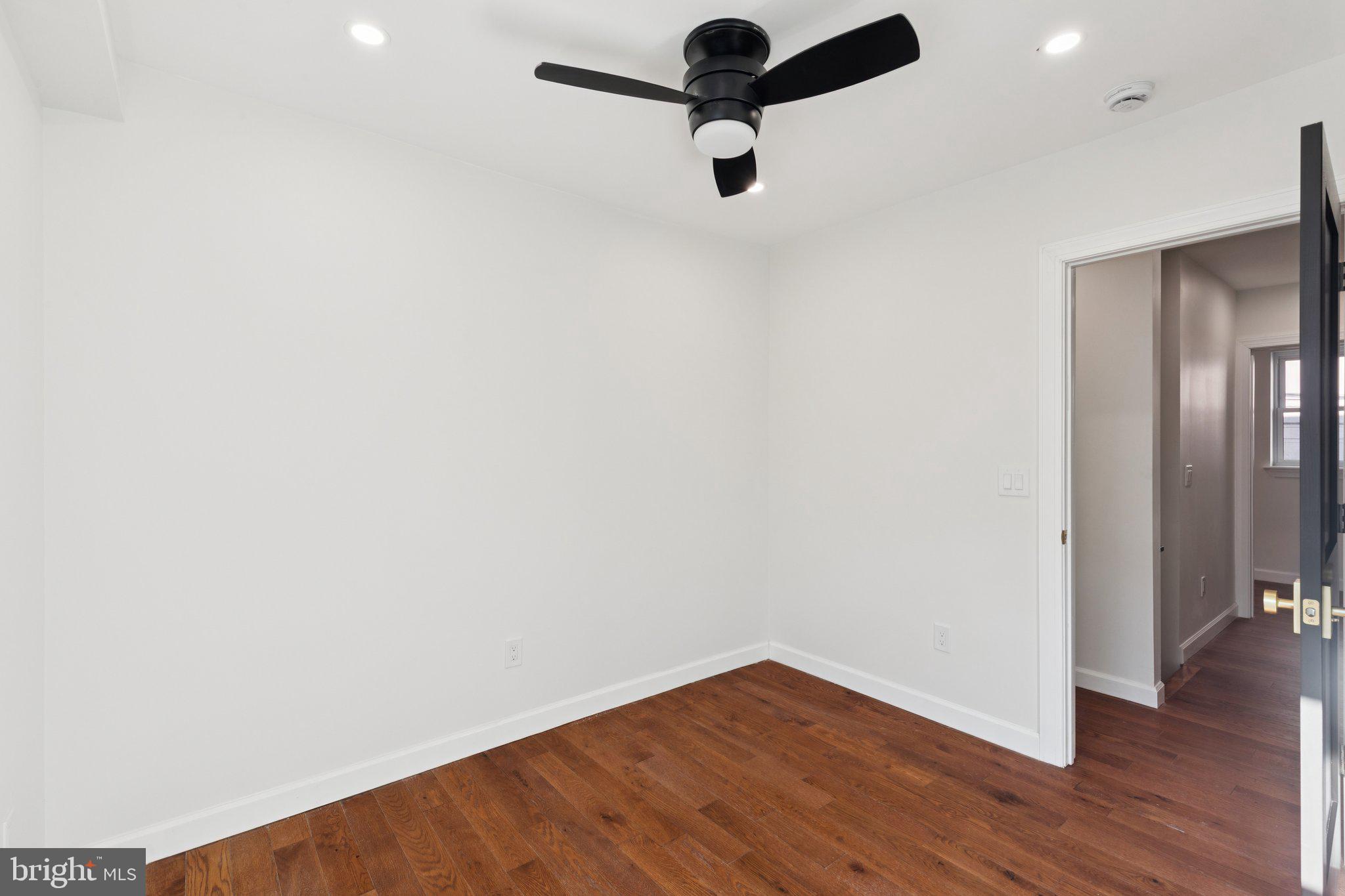 OLDE KENSINGTON - Residential